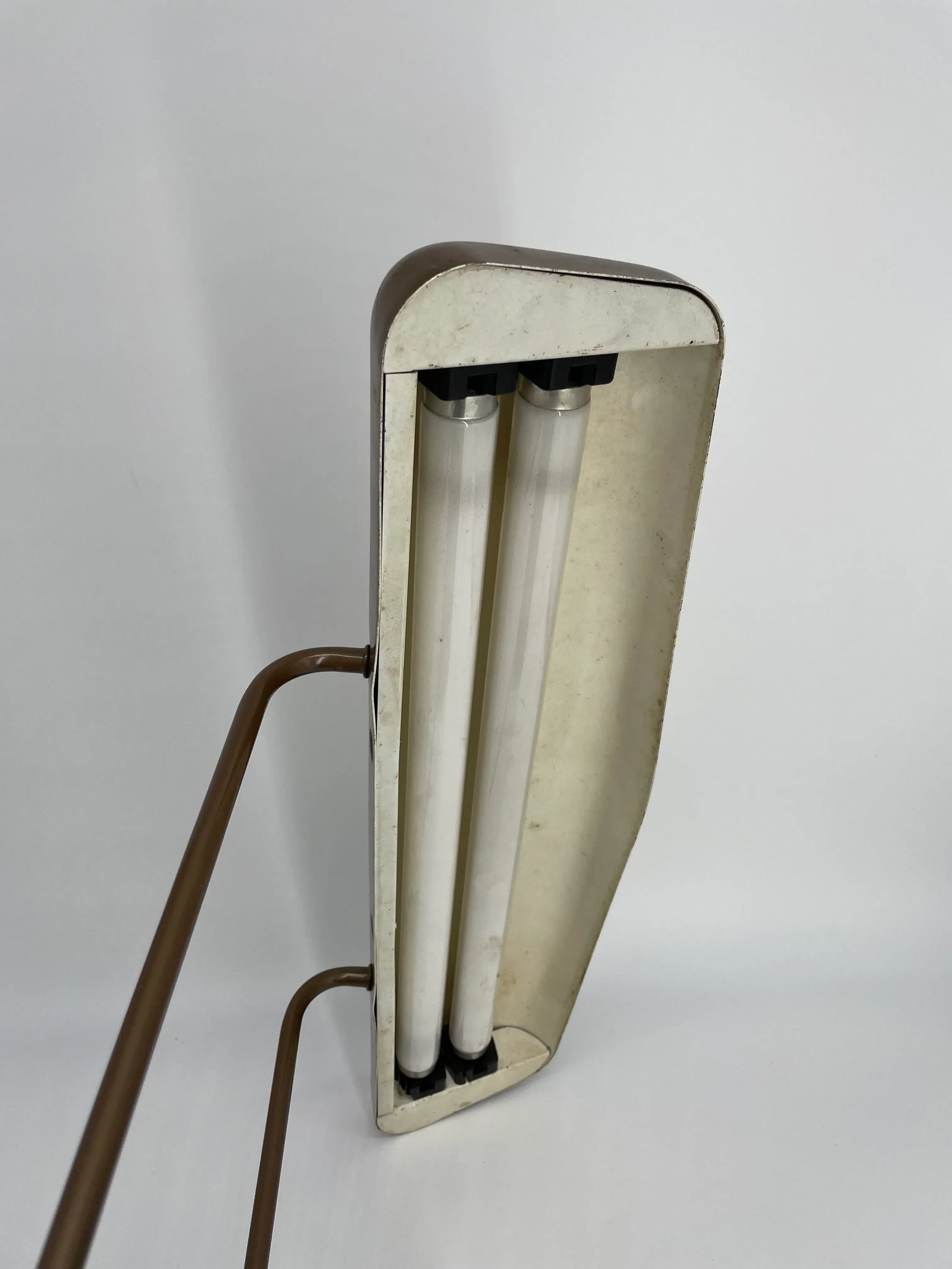 Vintage Mid Century Modern Industrial Metal Desk Lamp - 8