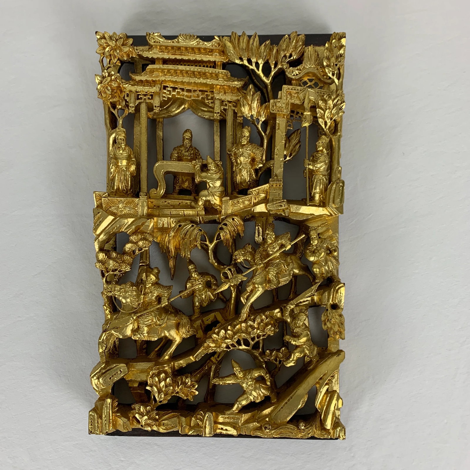 Antique Large Chinese Carved Git Wood Court Scene - 2