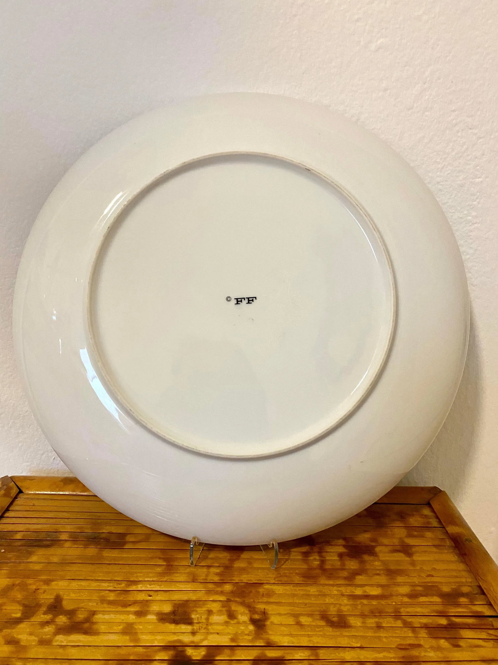 Fitz and Floyd Brown Shell 12" Round Platter - 4