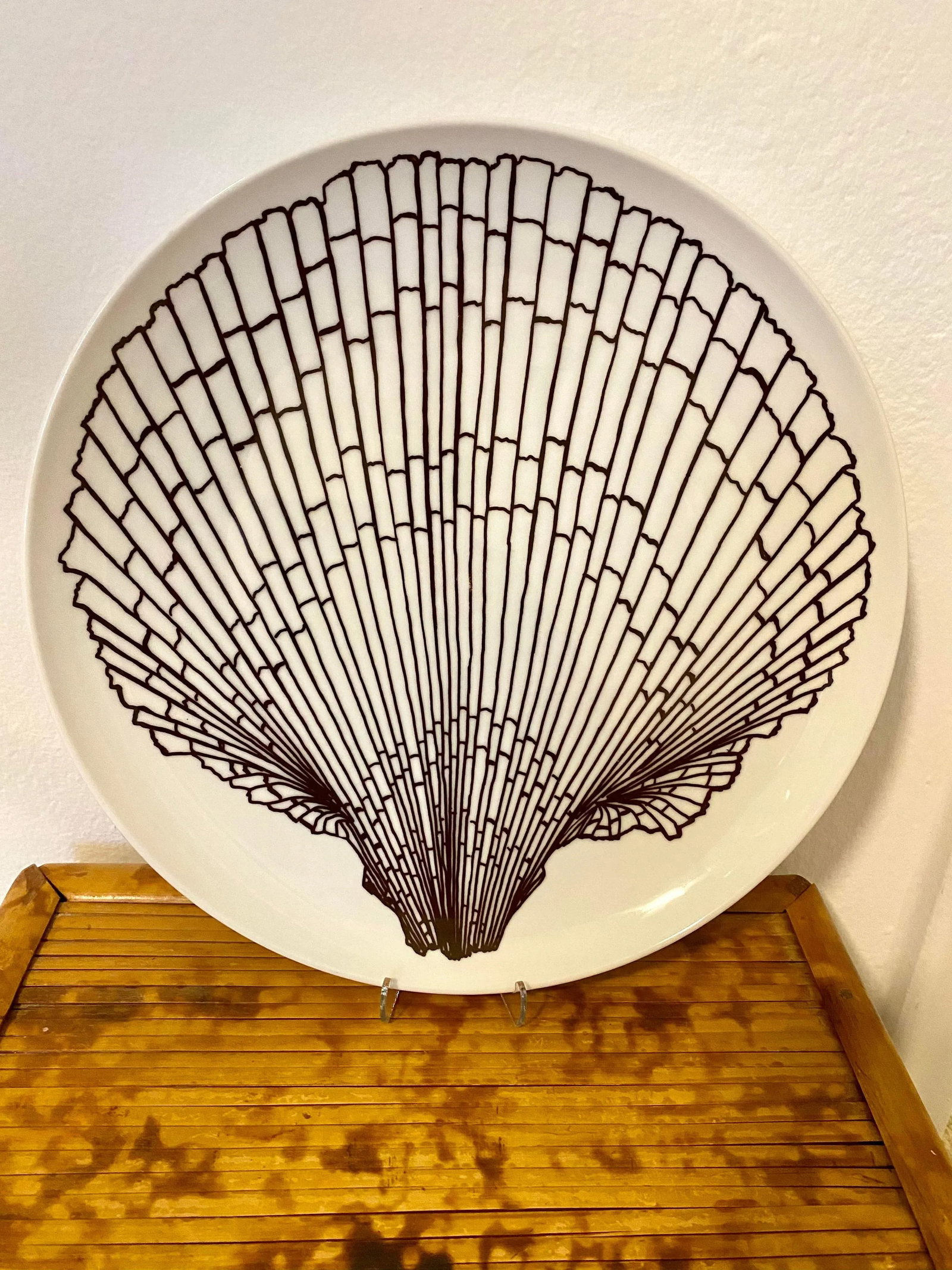 Fitz and Floyd Brown Shell 12" Round Platter - 5