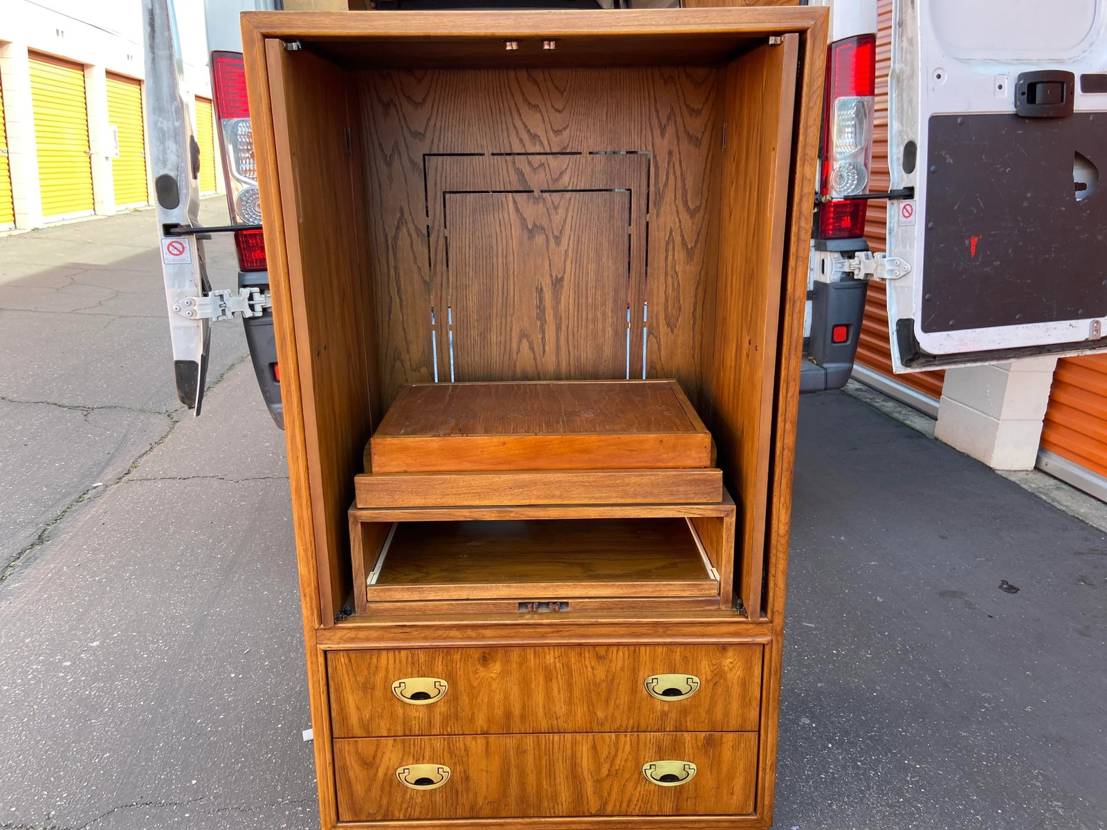 1990s Vintage Drexel Heritage Collection Entertainment Armoire - 12