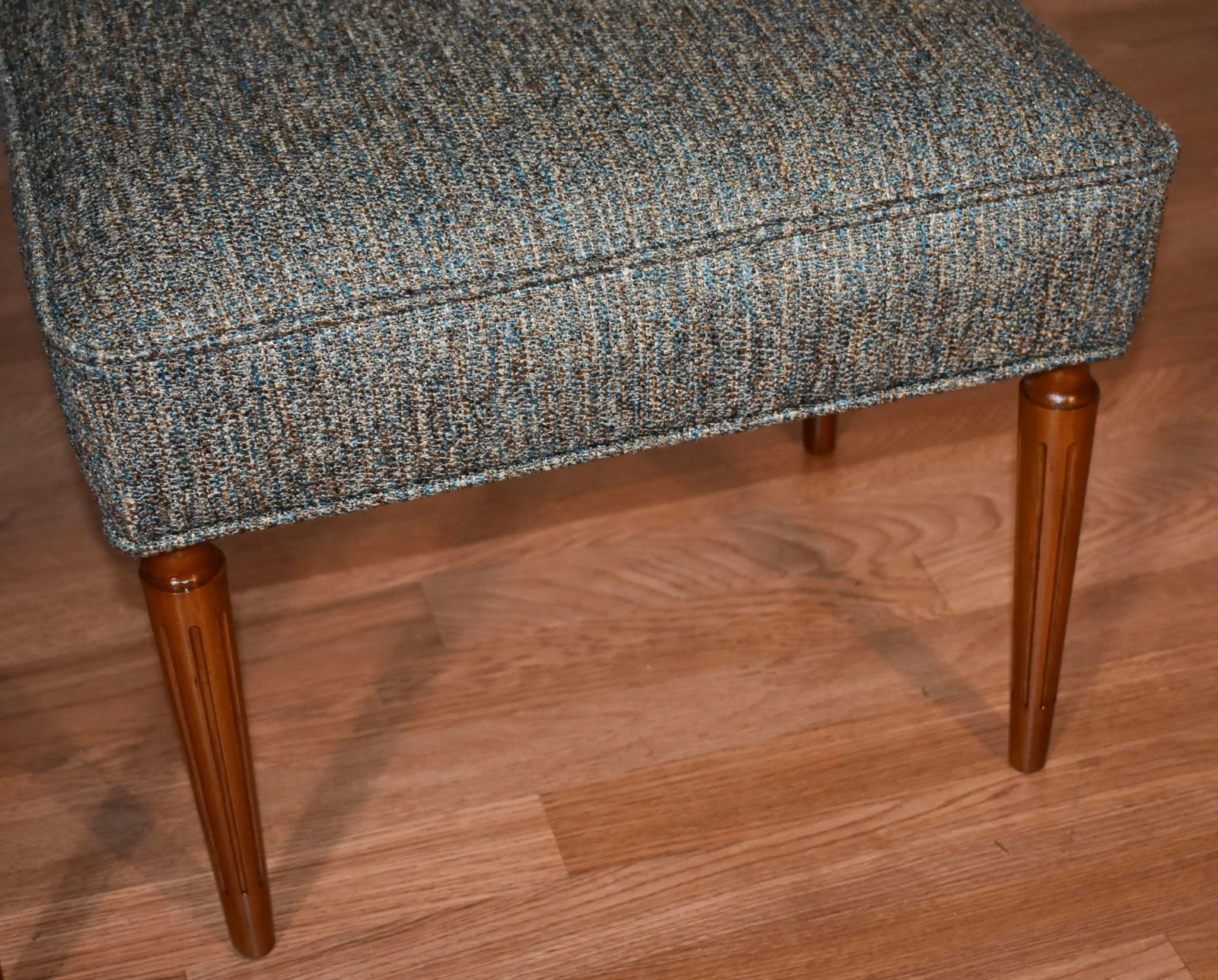 1920 Antique French Louis XVI Walnut Pair Footstools / Ottoman New Upholstery - 4