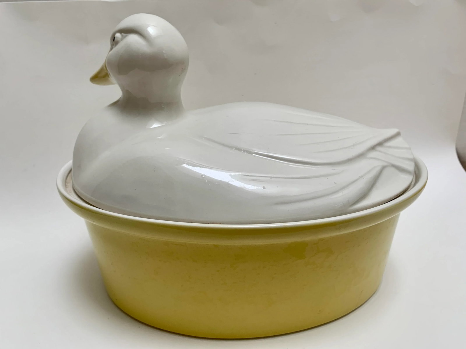 Vintage Ceramic Swan Casserole & Serving Pot - 8