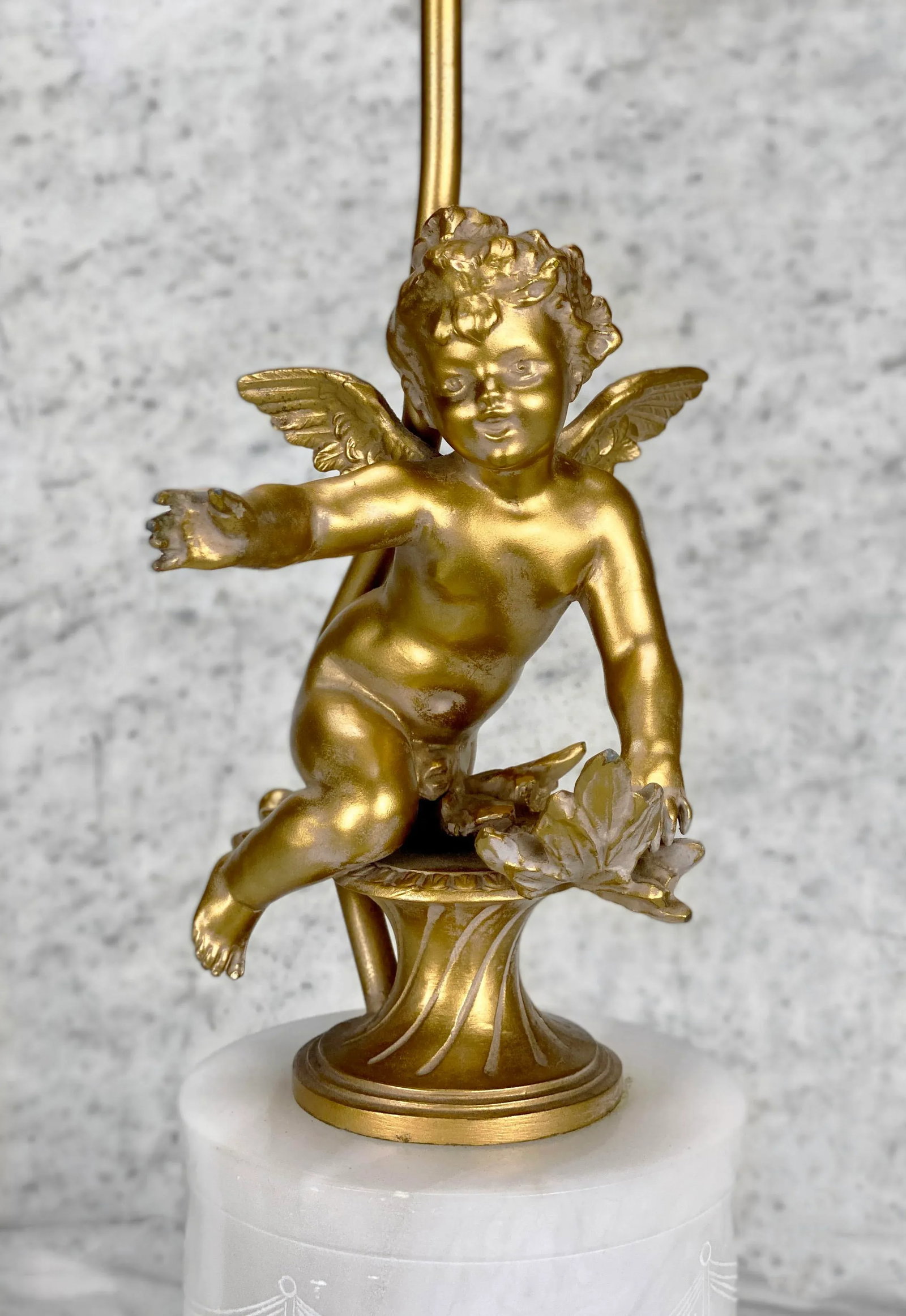 Vintage Italian Rococo Gold Gilded Cherub Onyx Table Lamp - 3