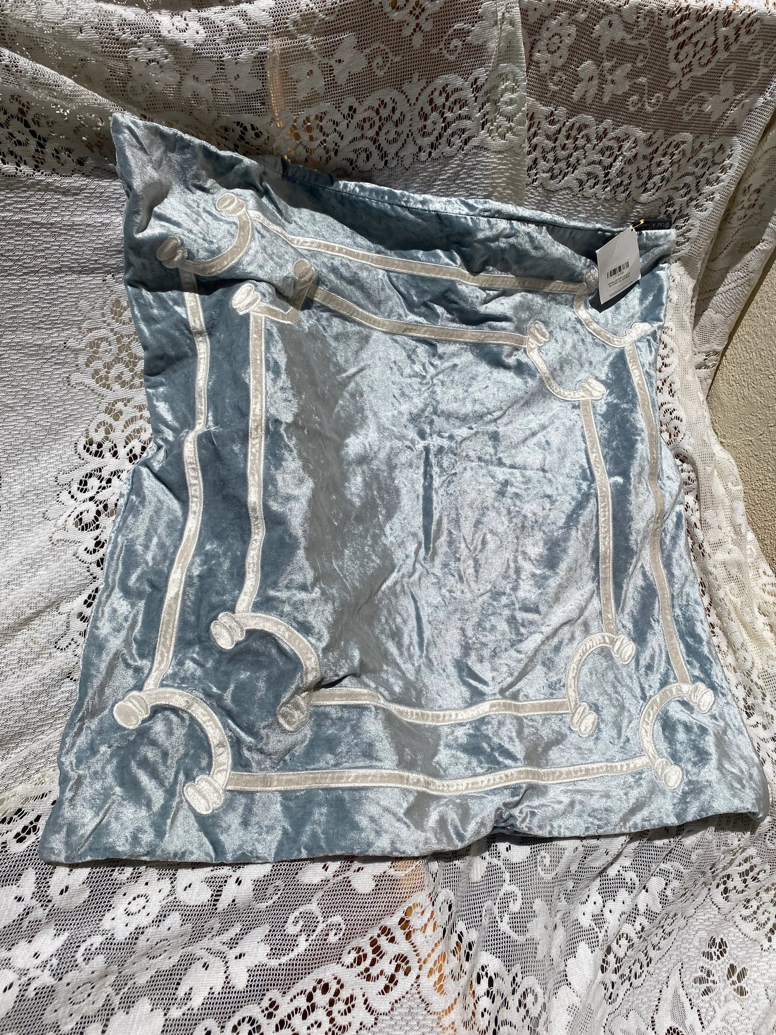 Lili Alessandra Set of 6 Bed Pillows Ice Blue Velvet Versailles - Early 21st Century - 8