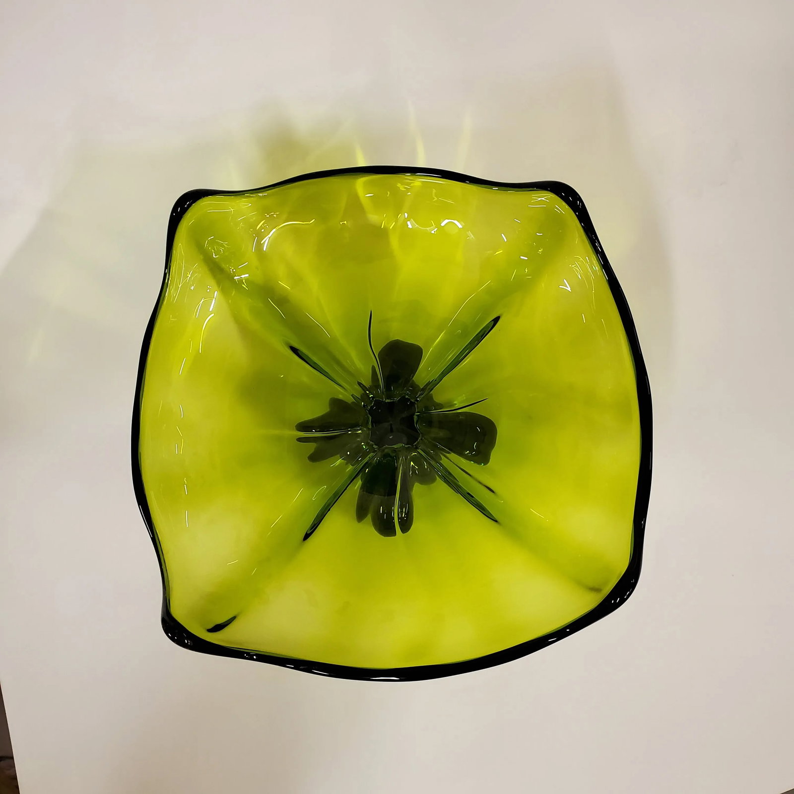 1960s Green Glass Pedestal Bowl by Viking - 4