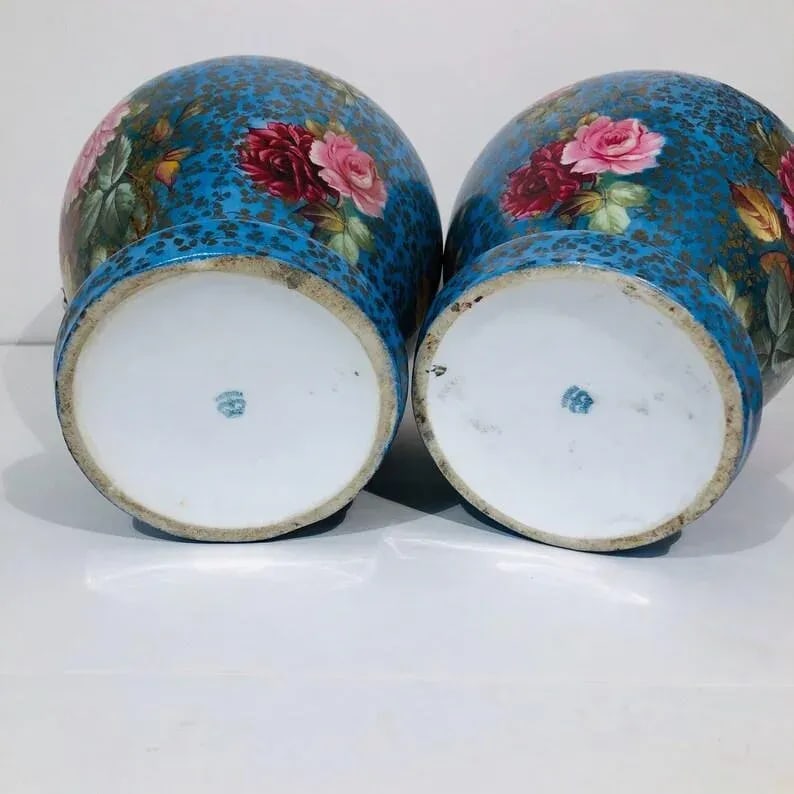 Early 1900s Porcelain Lidded Floral Vases Urns- a Pair - 8
