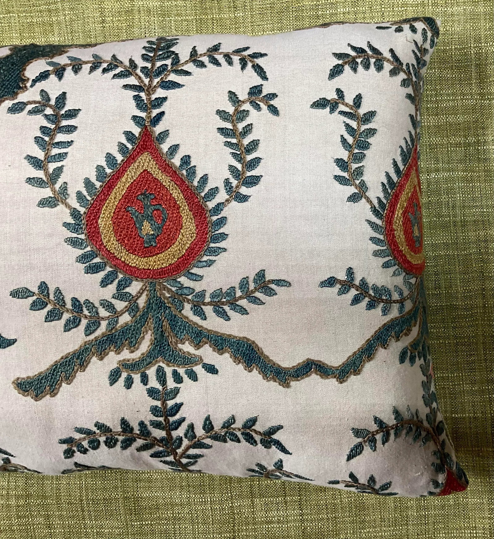 1980s Vintage Suzani Pillow - 7