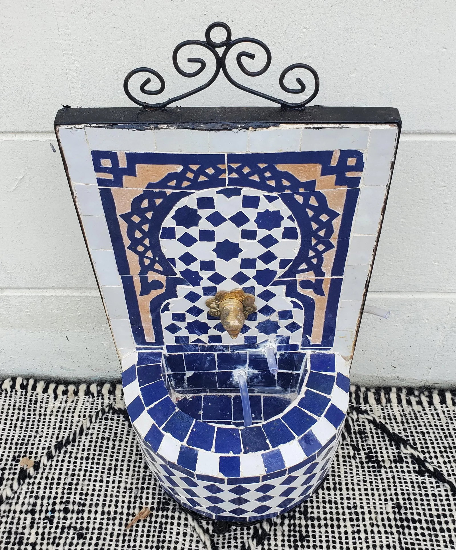 Blue and White Miniature Moroccan Mosaic Fountain - 2