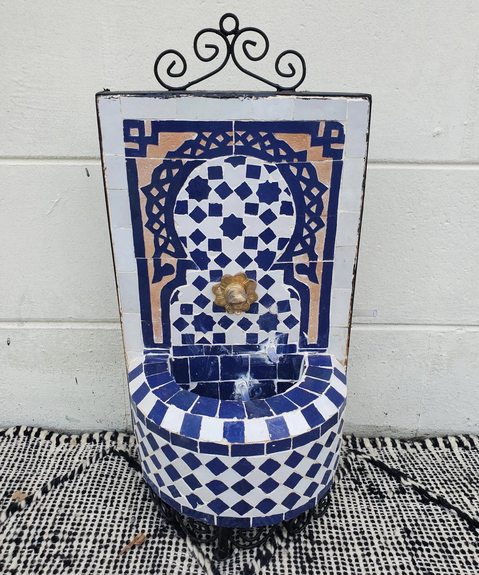 Blue and White Miniature Moroccan Mosaic Fountain - 7