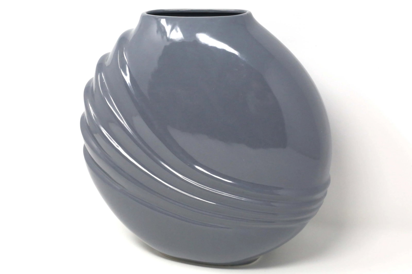 1980's Gray Art Deco Revival Pleated Circular Ceramic Vase - 4
