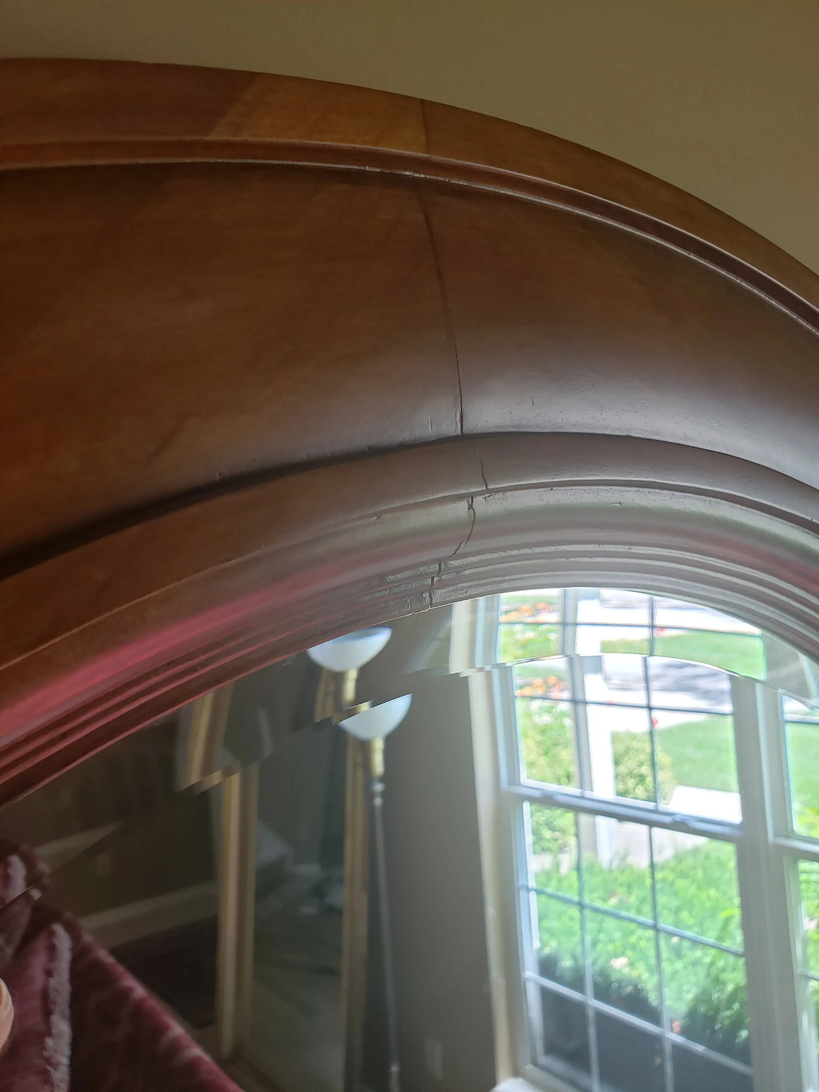 Classic Traditional Round Solid Wood Beveled Mirror - 2