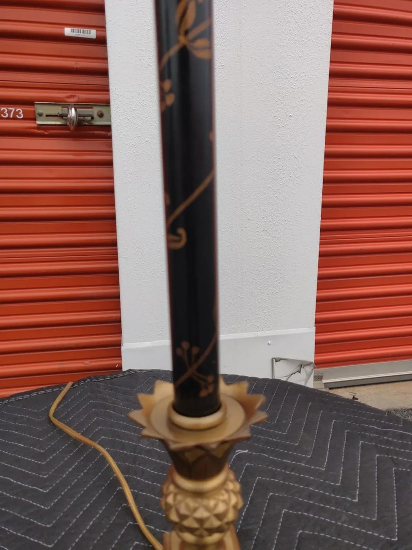 Late 20th Century French Tole Classical Lamp - 5