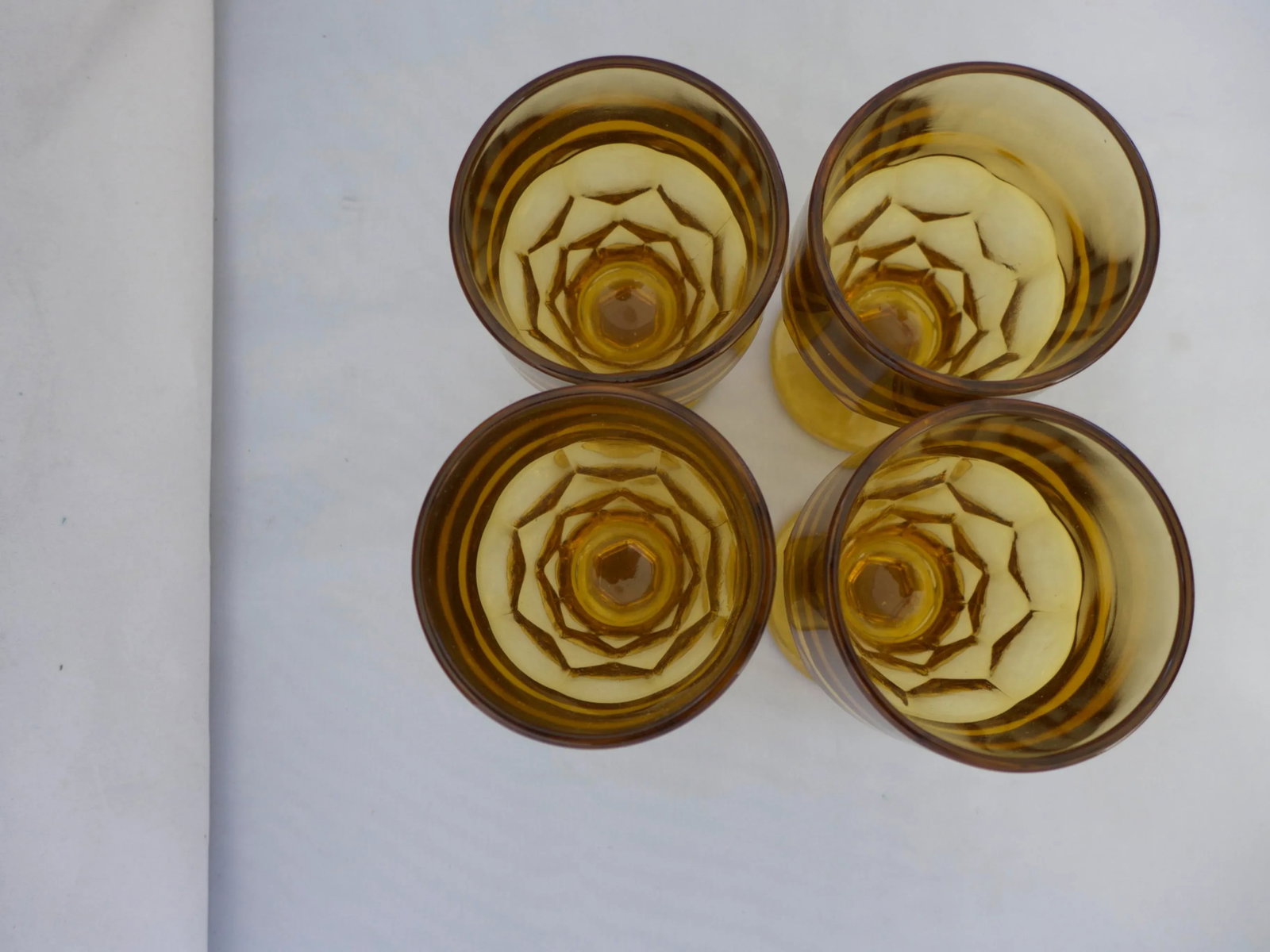 Mid-Century Modern Amber Glasses - Set of 4 - 4