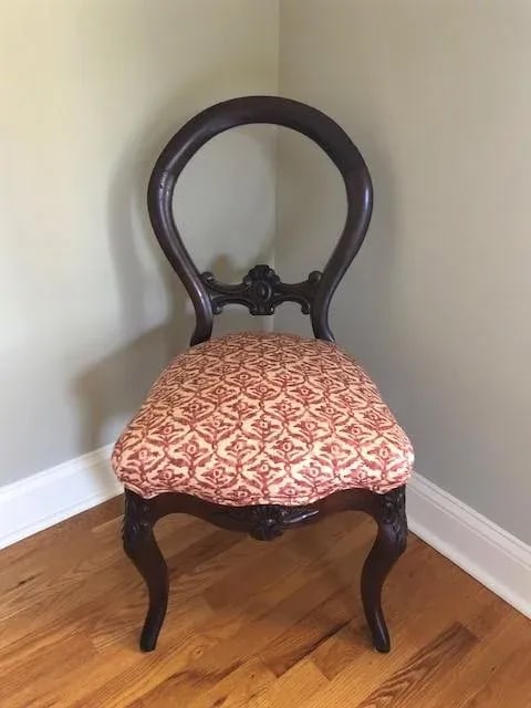 Late 19th Century Victorian Carved Mahogany Balloon Back Accent Chair - 13