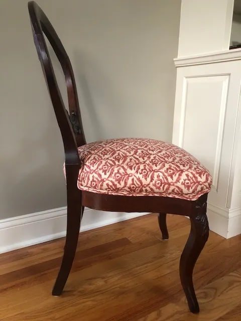 Late 19th Century Victorian Carved Mahogany Balloon Back Accent Chair - 3
