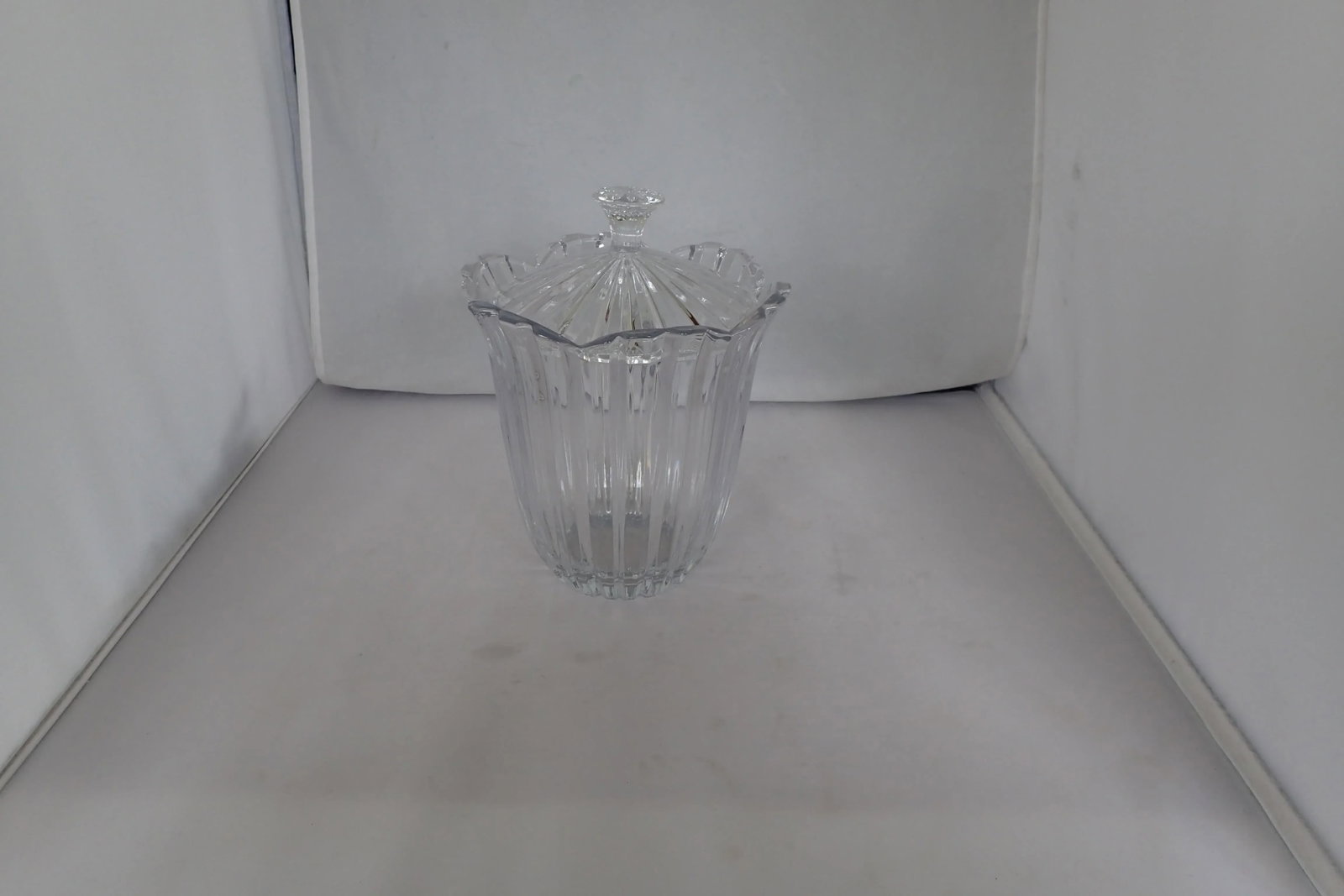 Cut Glass Lidded Ice Bucket/Candy Dish /Decorative Bowl - 2