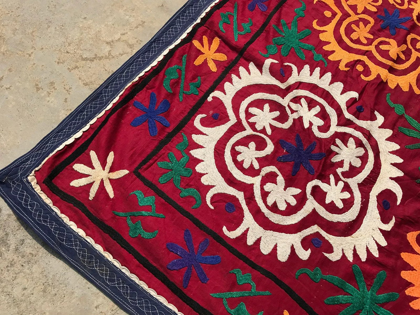 Flower Design Suzani Tapestry - 6