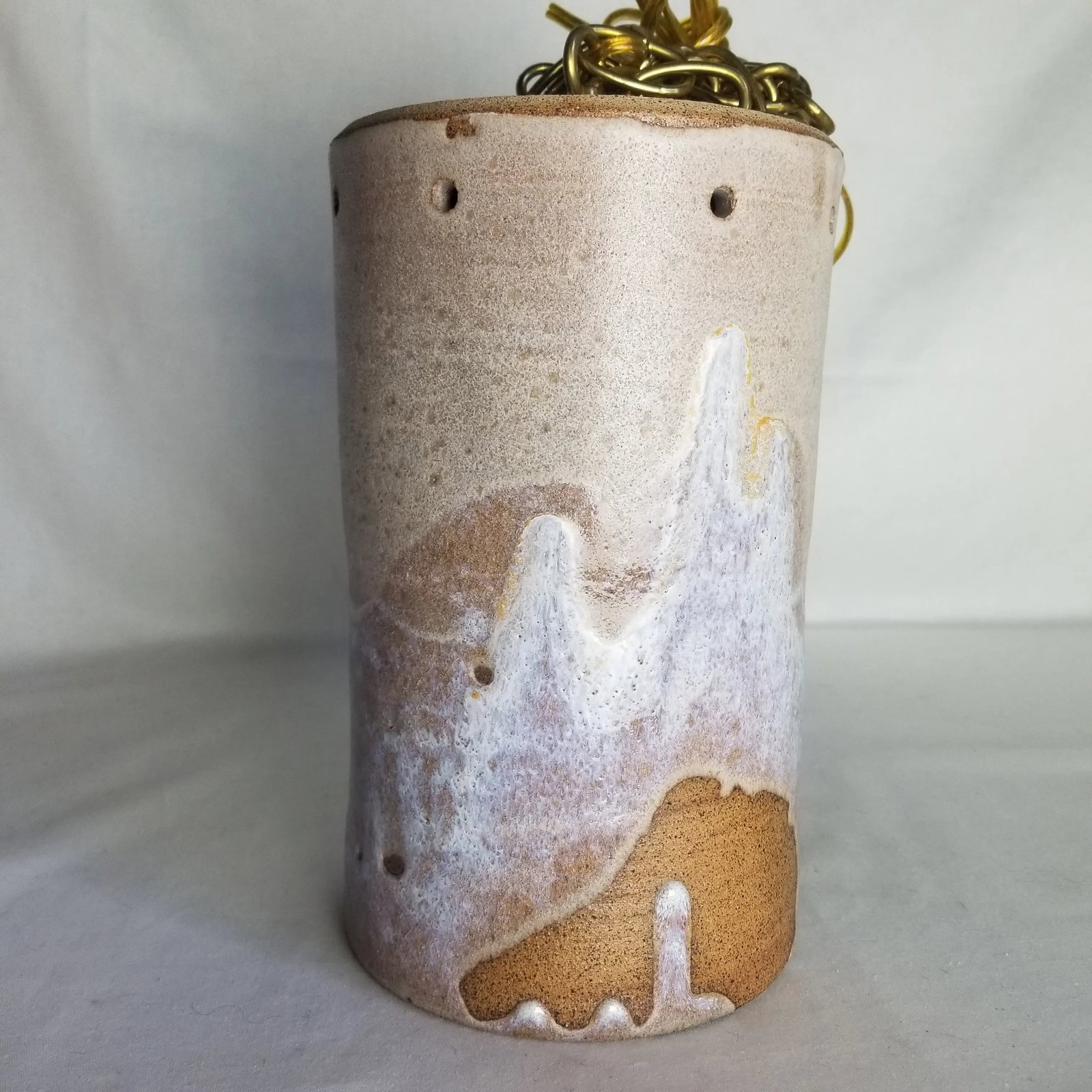 1970s Ceramic Pendant Light Fixture by Flynn Sochon With Brass Chain - 3