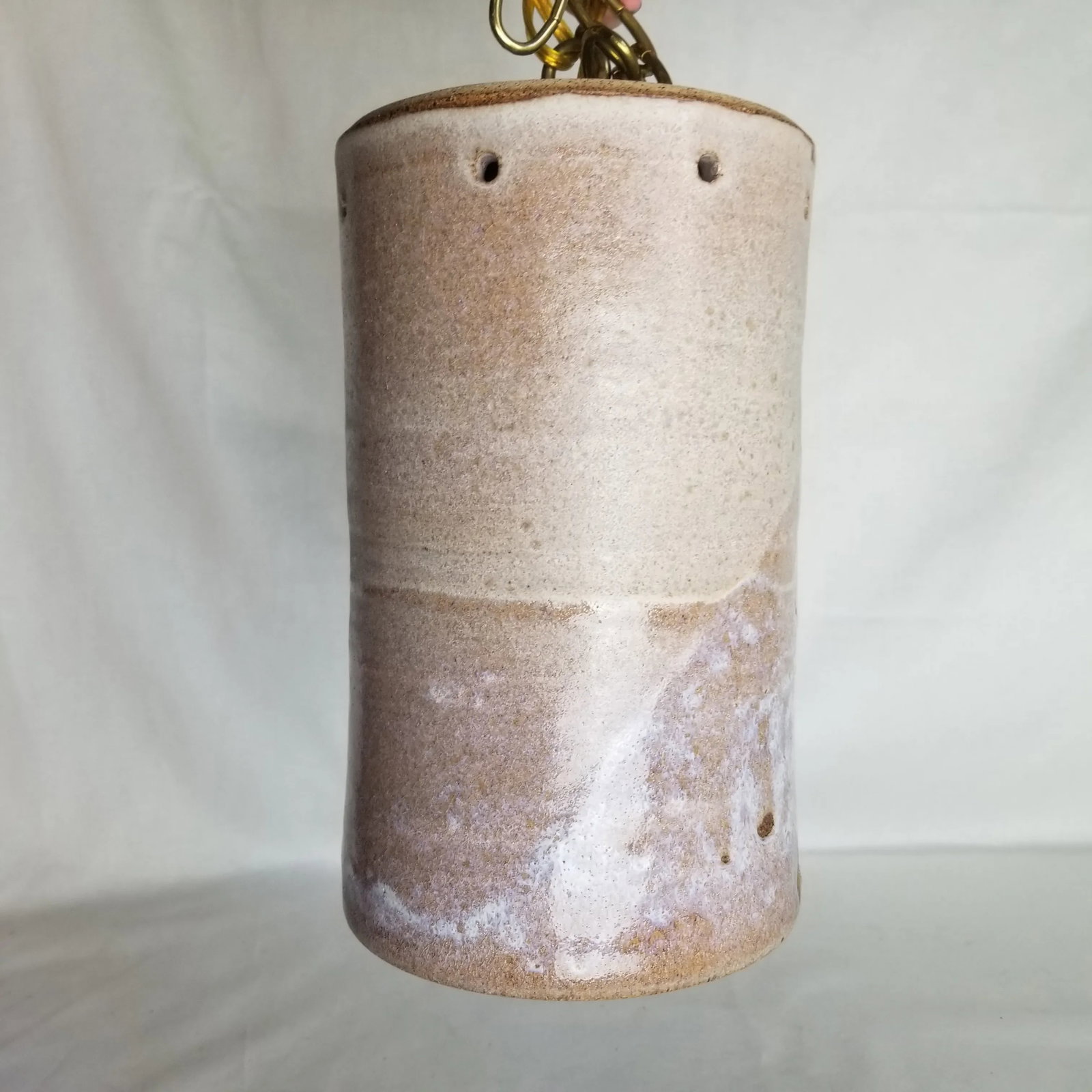 1970s Ceramic Pendant Light Fixture by Flynn Sochon With Brass Chain - 6