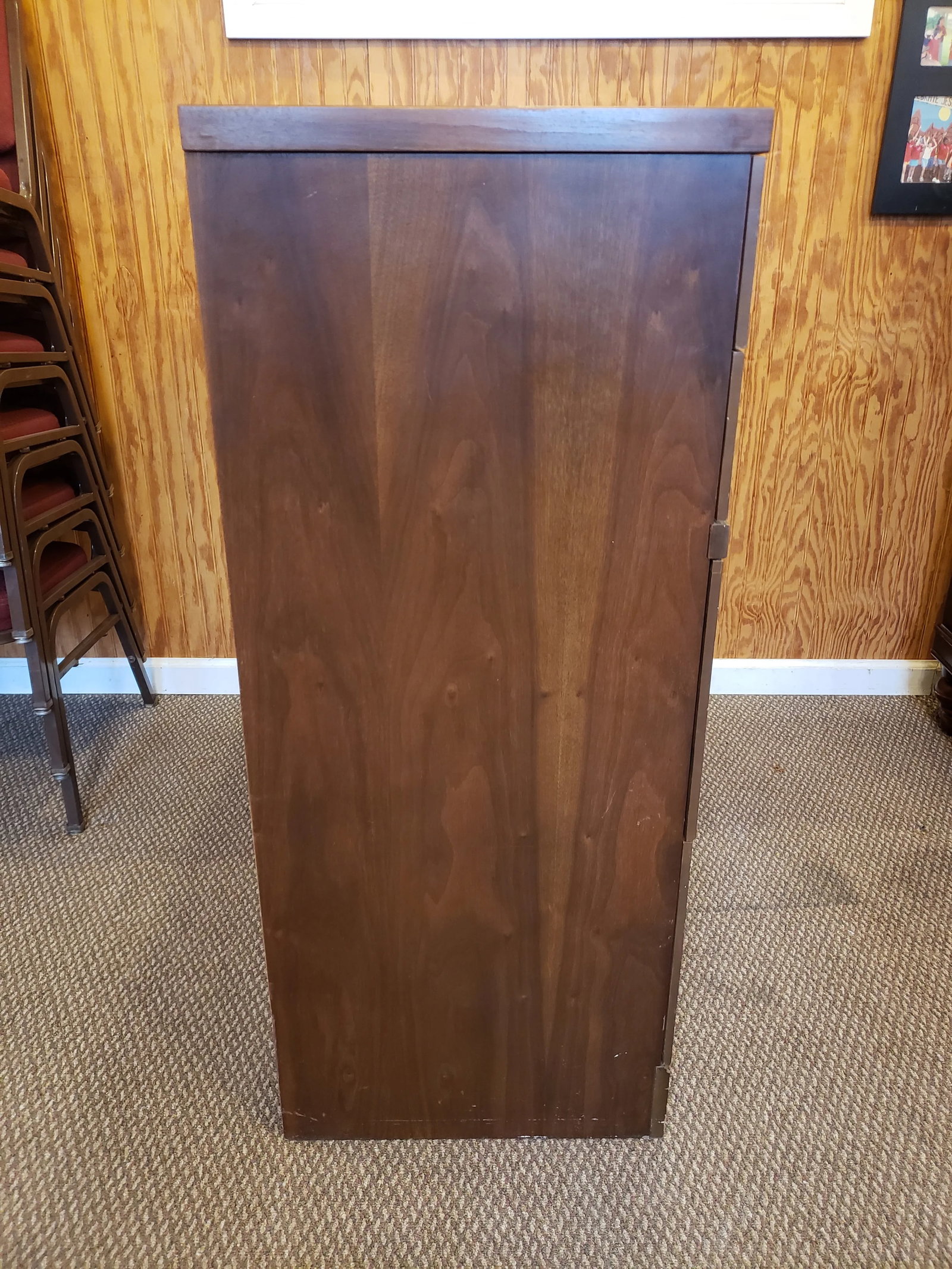 Late 20th Century Mid Century Modern Basset Chest of Drawers - 4