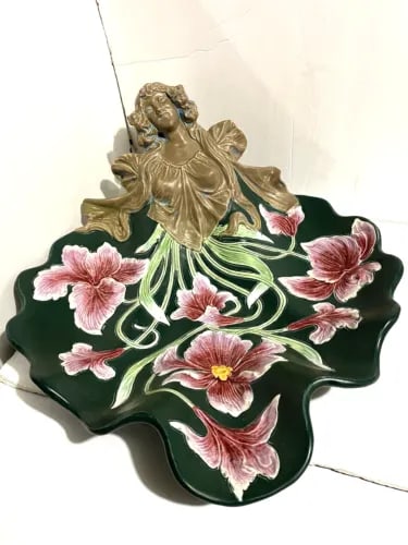 Antique Art Nouveau Majolica Bowl - 10