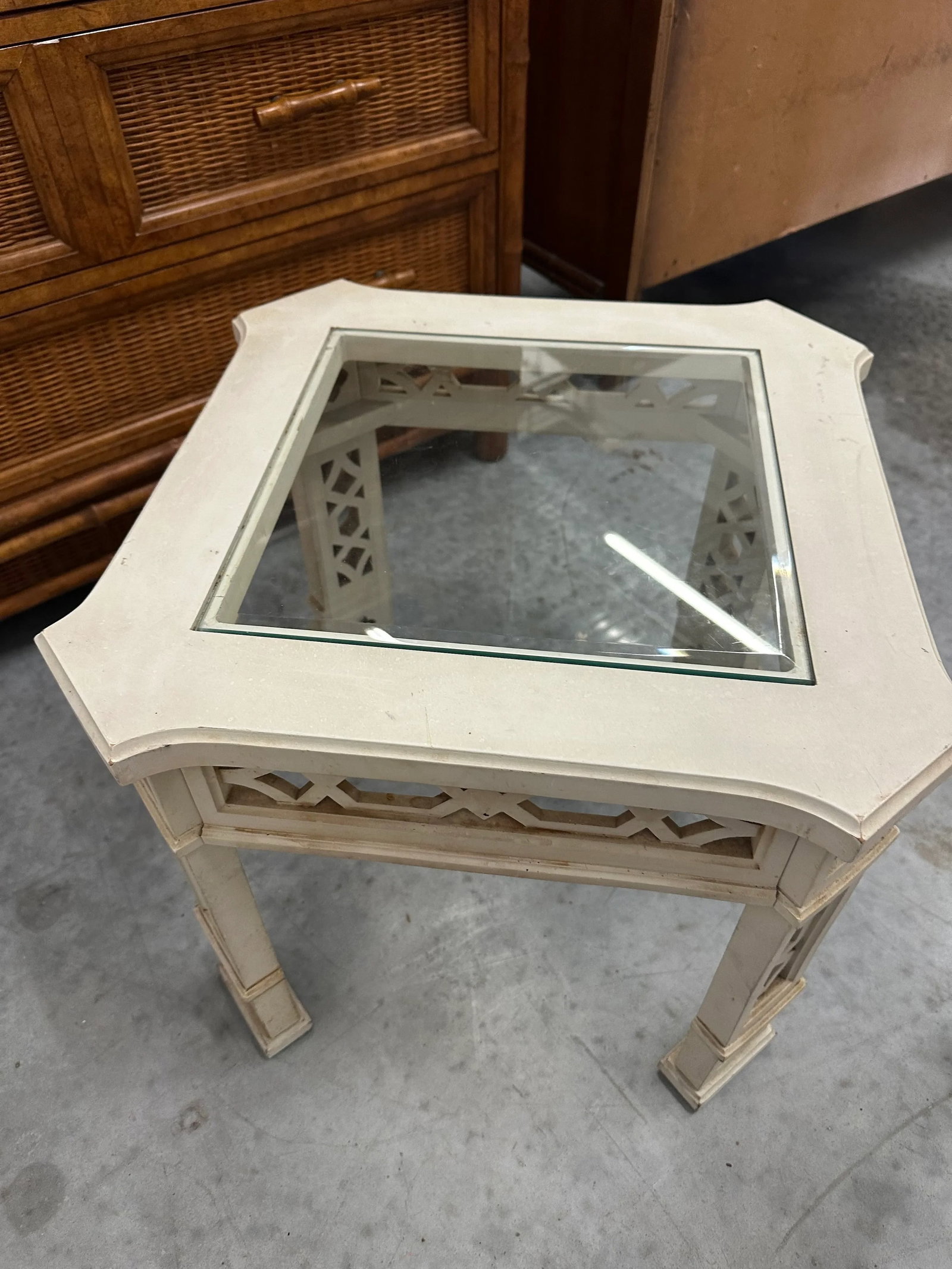 Mid 20th Century Pair of Chinese Chippendale Fretwork Side Tables - 11