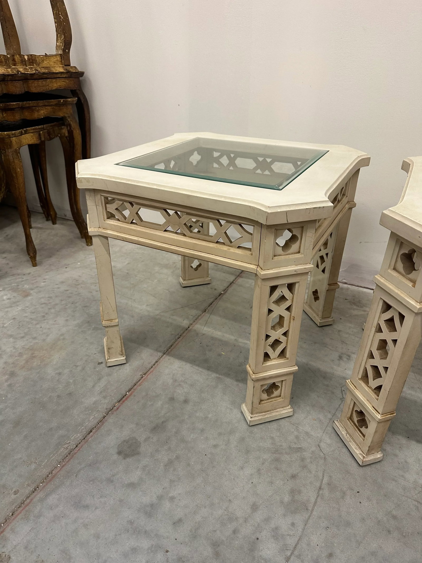 Mid 20th Century Pair of Chinese Chippendale Fretwork Side Tables - 3