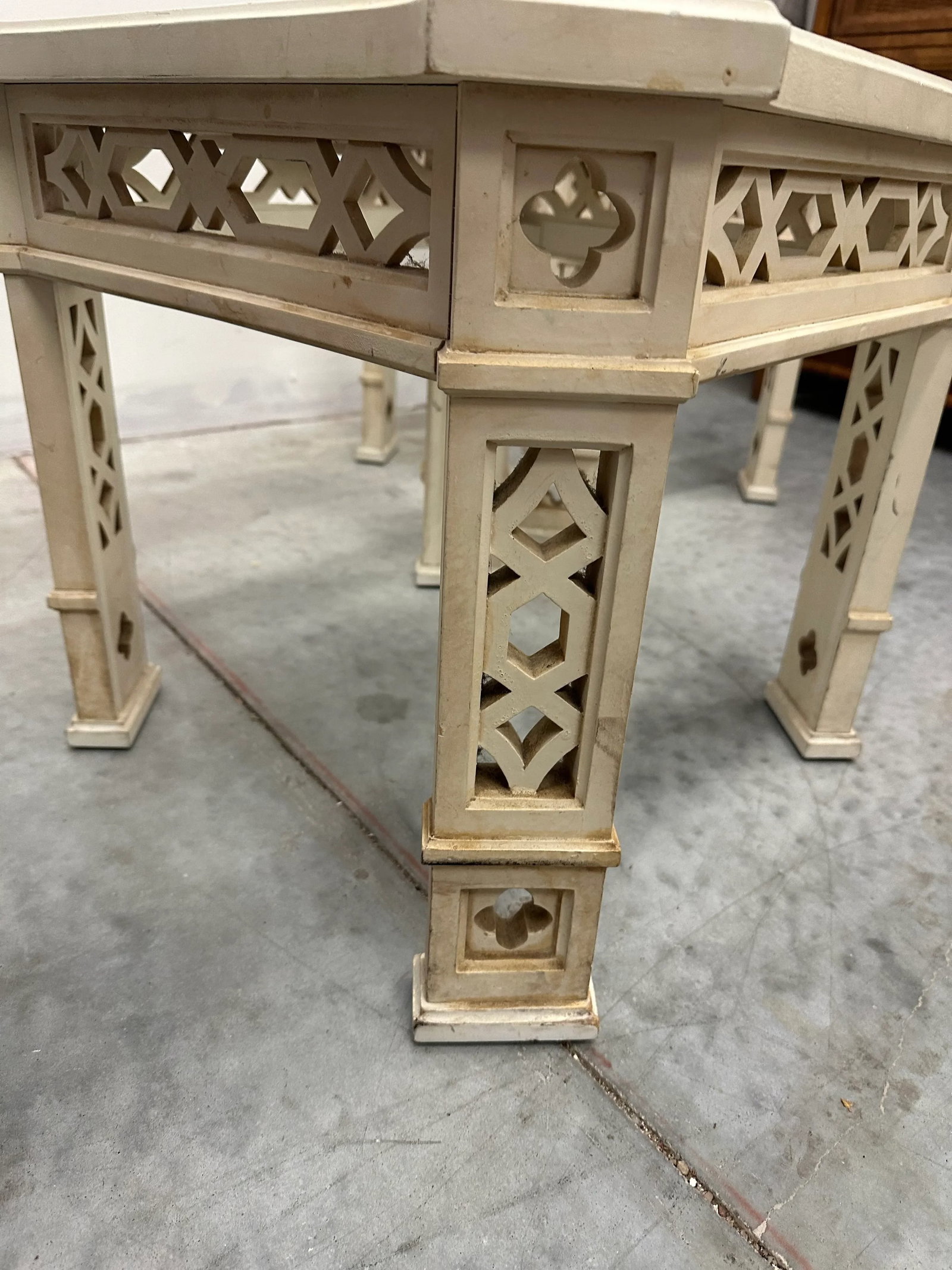 Mid 20th Century Pair of Chinese Chippendale Fretwork Side Tables - 8