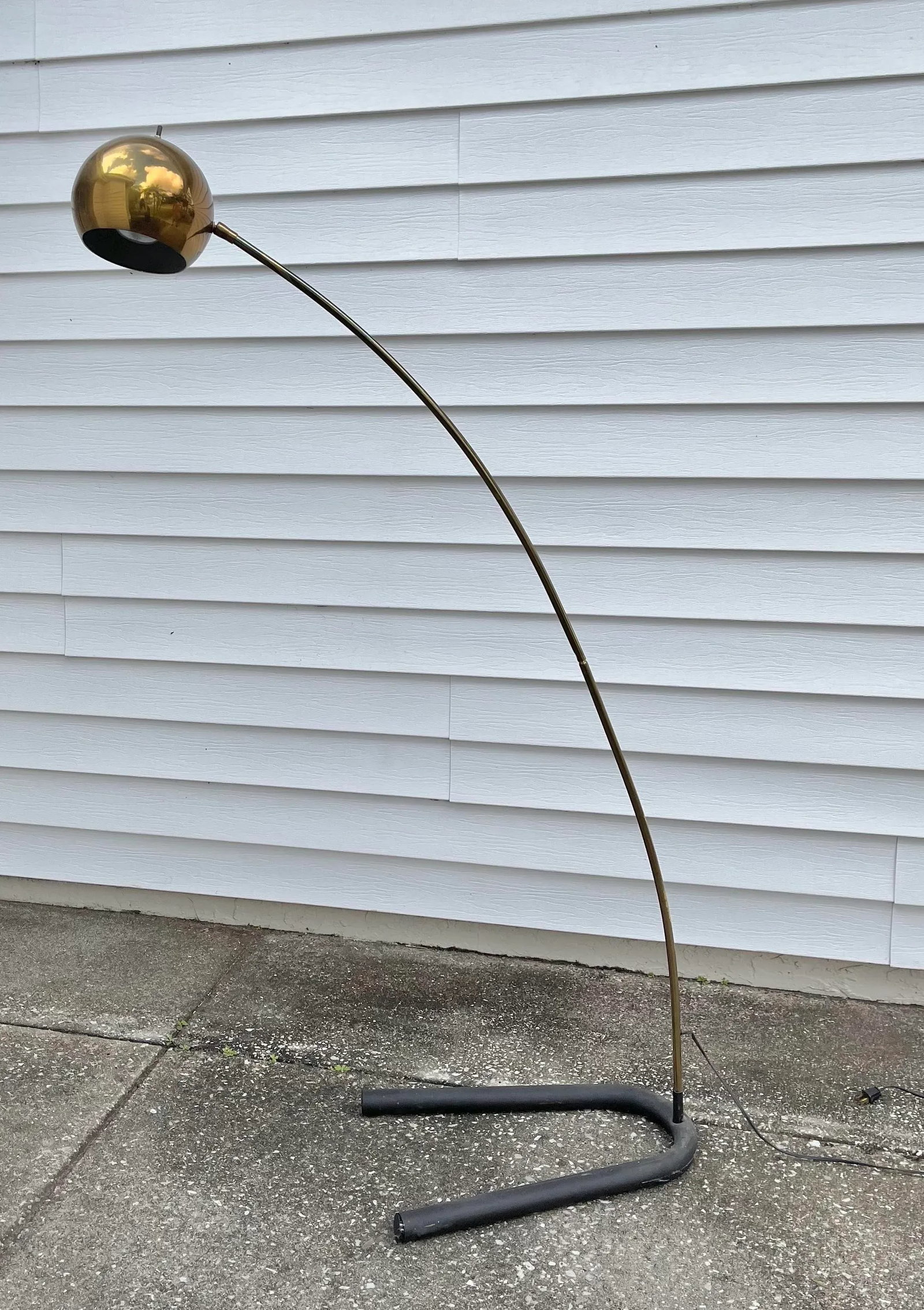 Mid Century Modern Brass Floor Lamp | Arco "Eyeball" Lamp - 4