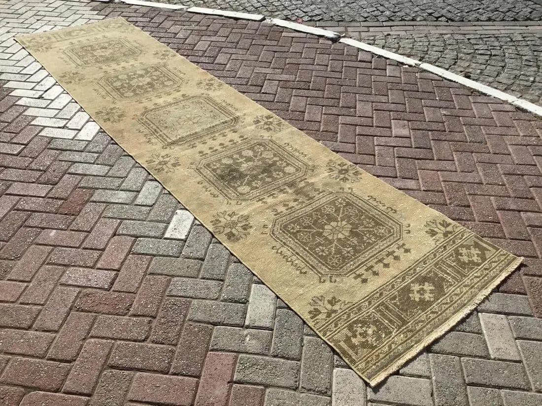 Distressed Oushak Runner - 2'10" x 8'9" - 2