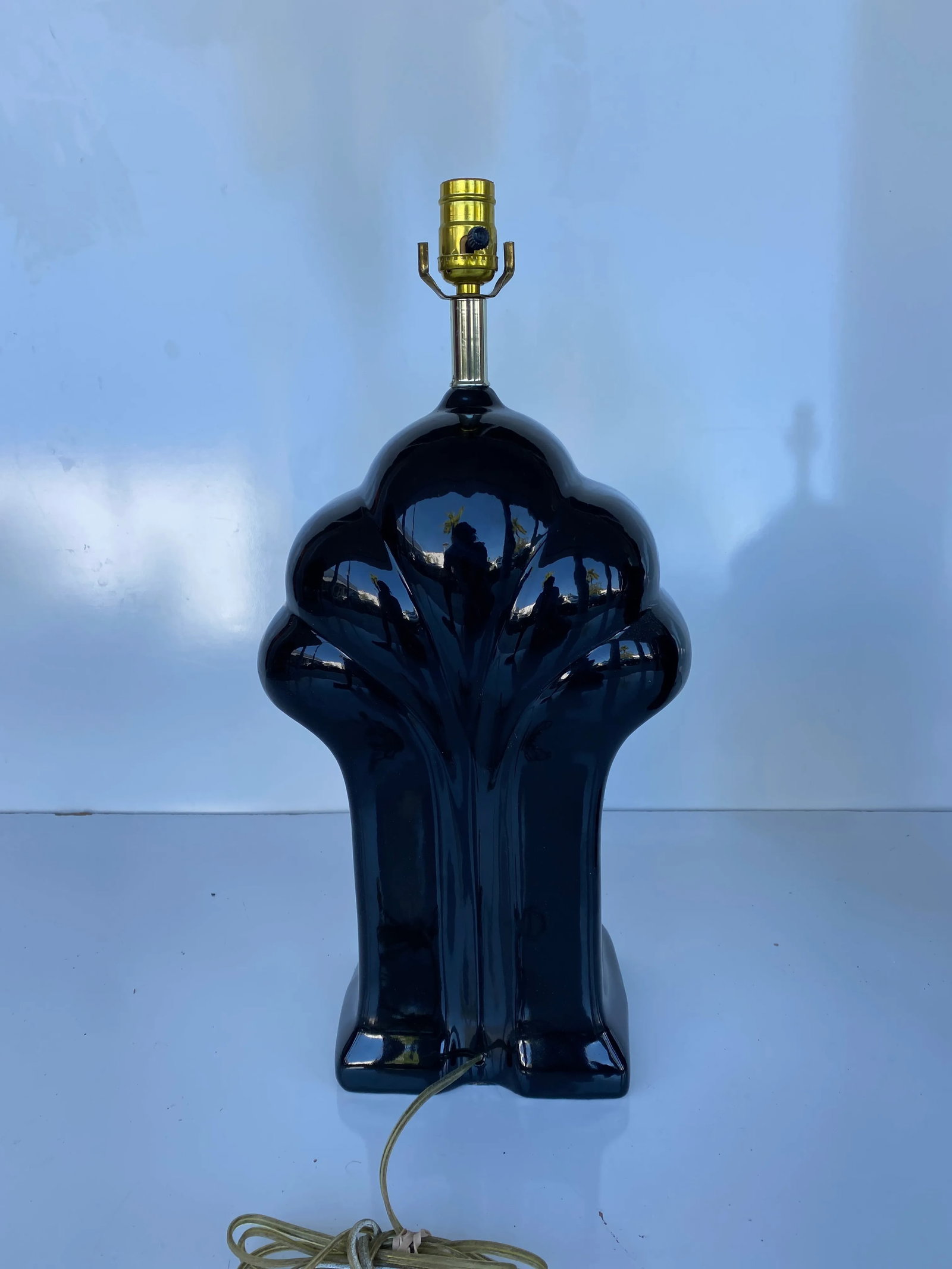 Vintage Pair of Postmodern Art Deco Revival Black Ceramic Lamps - 6