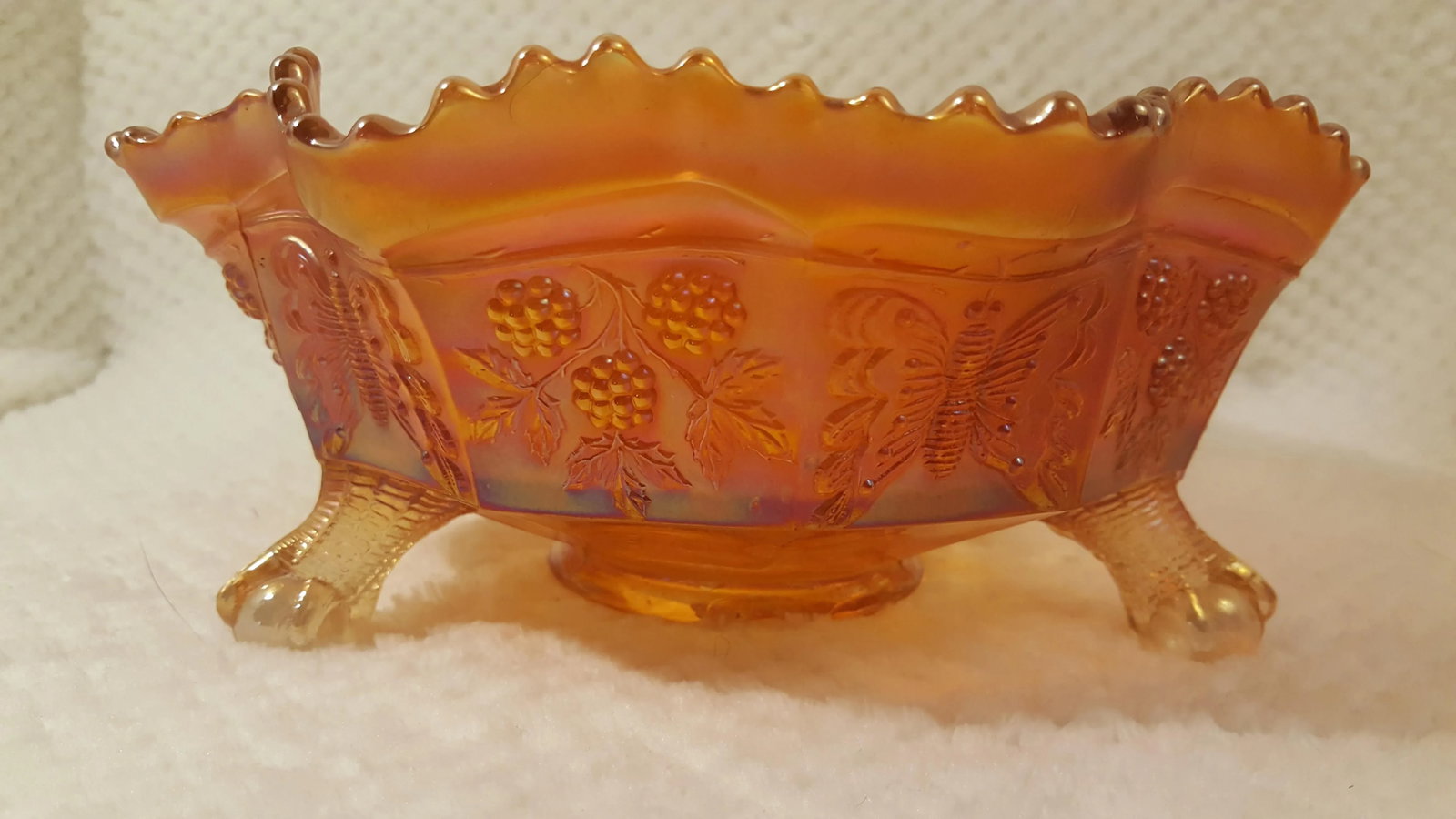 Fenton Marigold Butterfly And Berry Bowl - 2