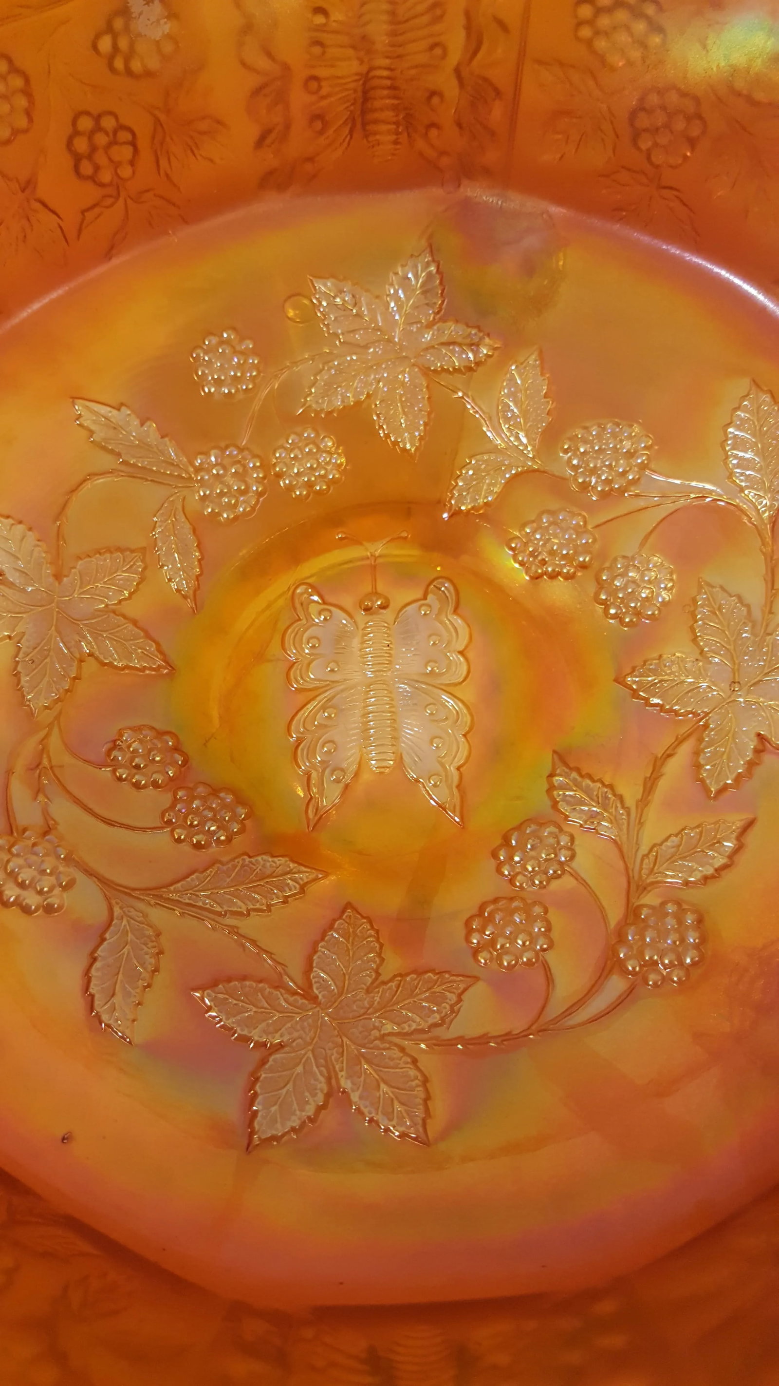 Fenton Marigold Butterfly And Berry Bowl - 4