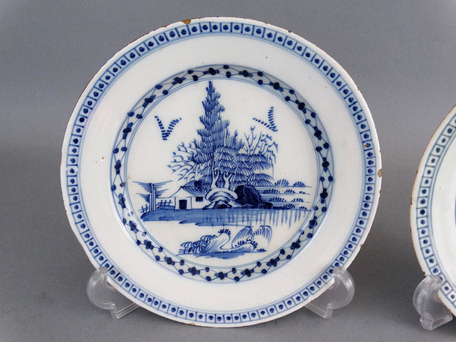 Antique English Delft Chinoiserie Plates, Pair Attributed to Lambeth - 2