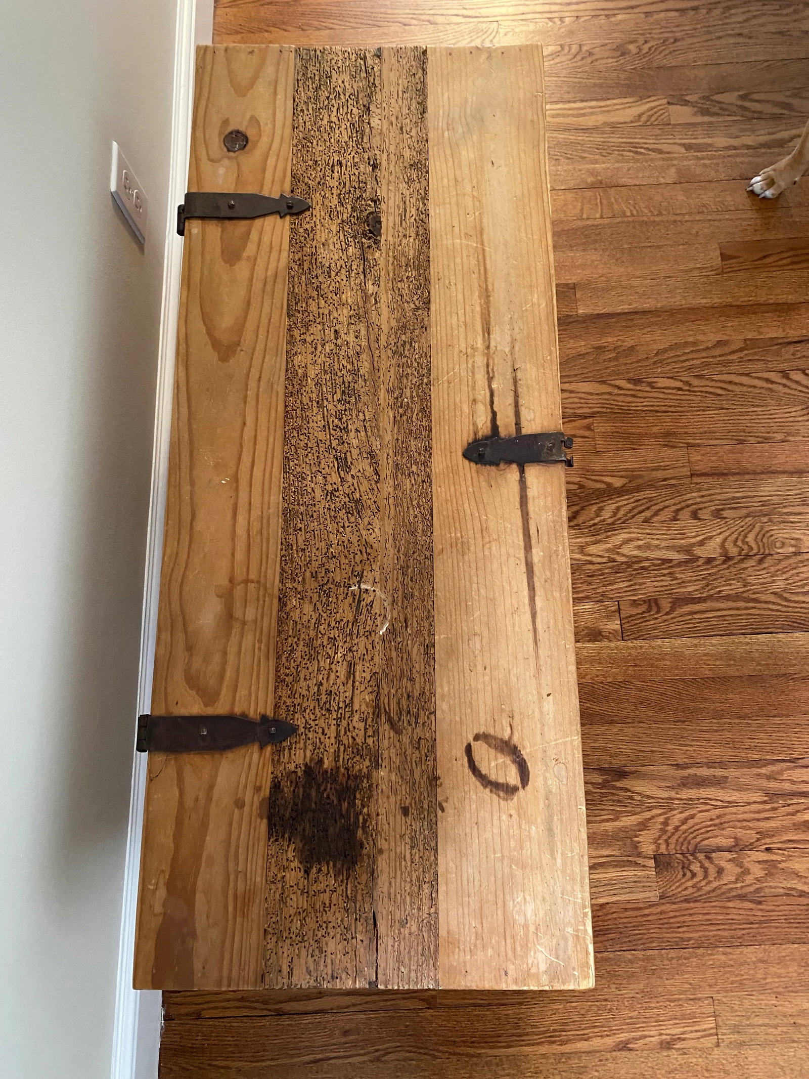 1980s Vintage Wood Chest - 6