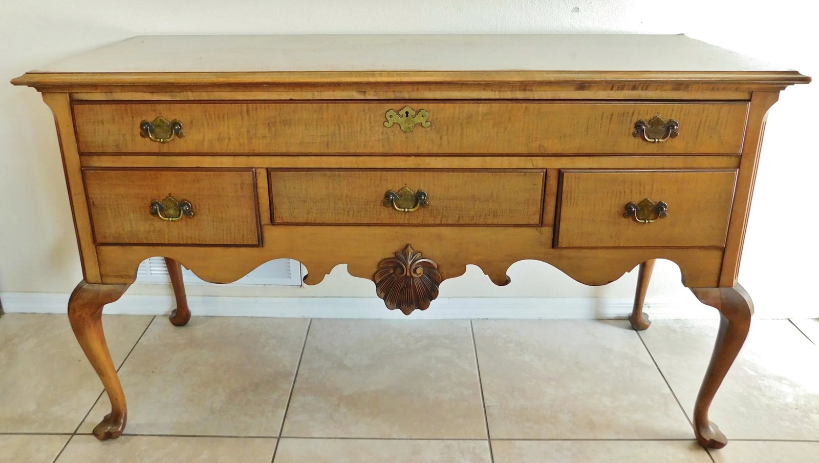Berkey & Gay Antique Tiger Maple Wood Sideboard Buffet Early 20th Century - 2