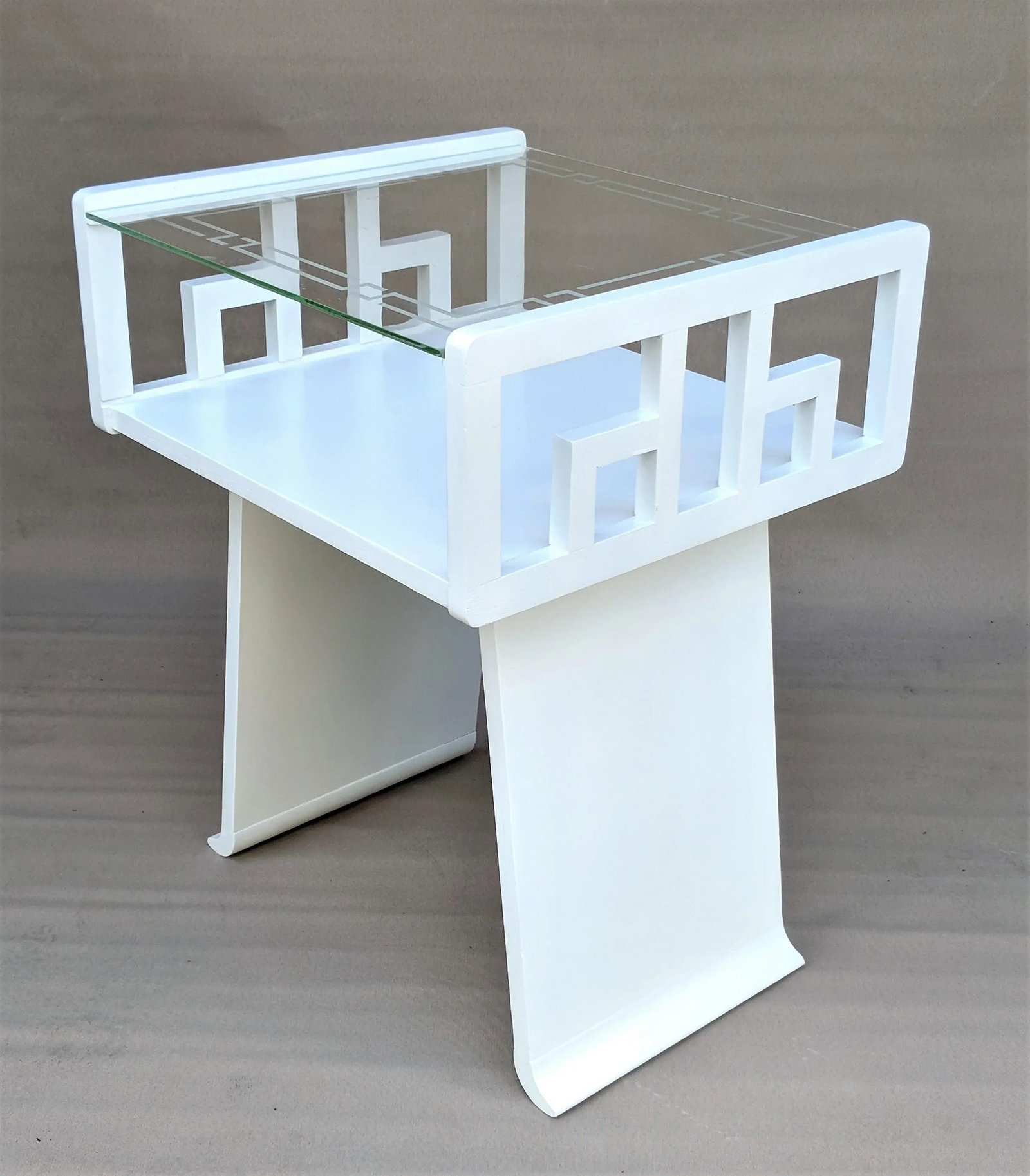 1960s Greek Key White Lacquered Table - 5