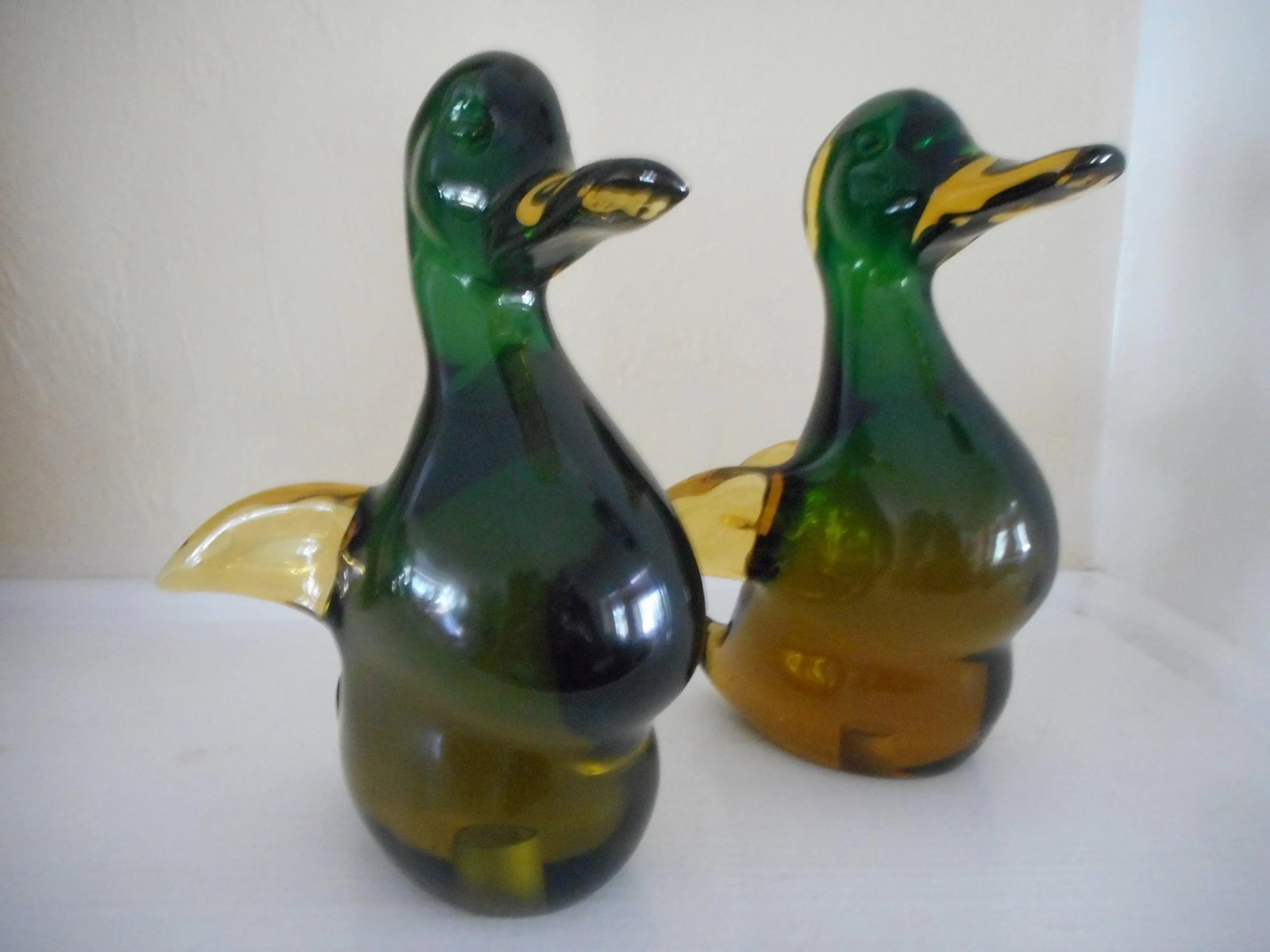 1990s British Colonial Murano Sommerso Green Glass Ducks - a Pair - 2