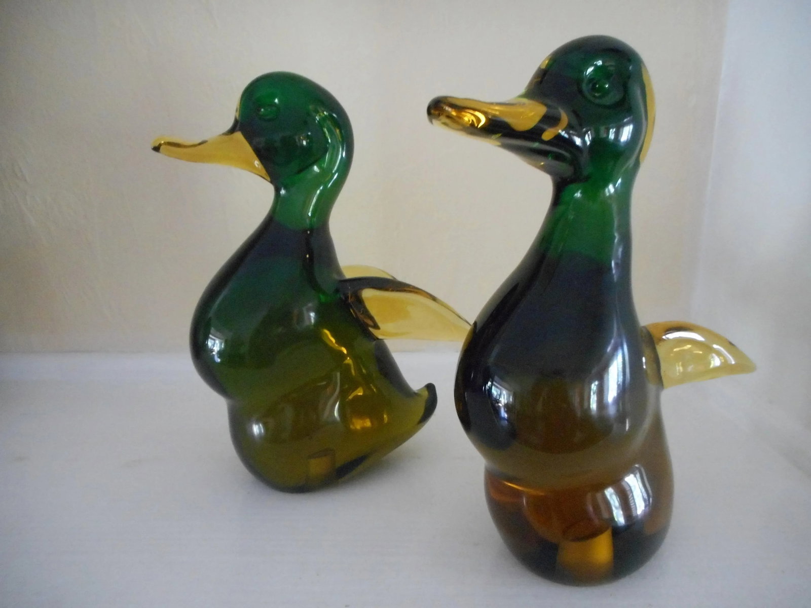 1990s British Colonial Murano Sommerso Green Glass Ducks - a Pair - 5