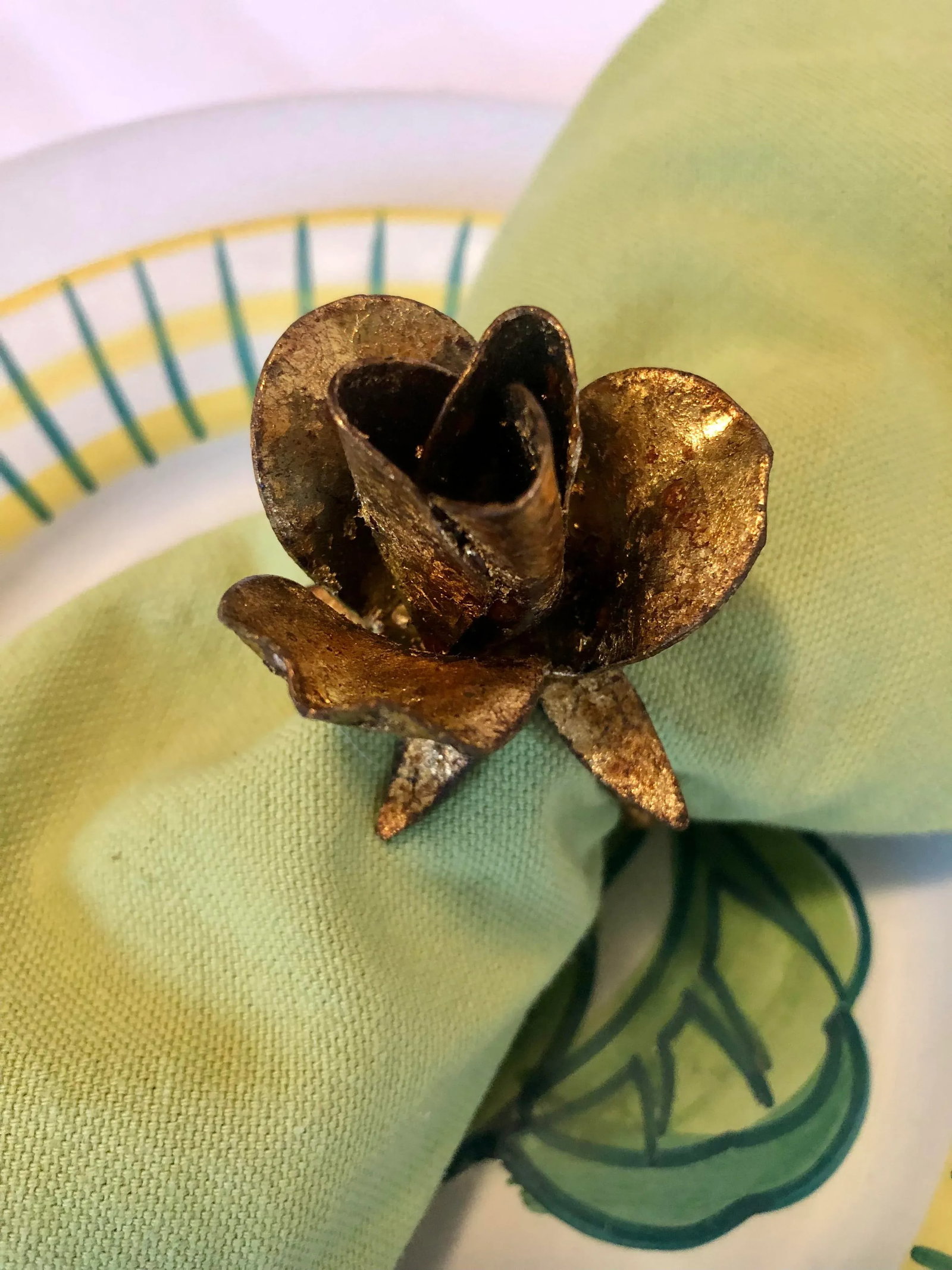 Vintage Italian Tole Rose Napkin Rings - Set of 6 - 2