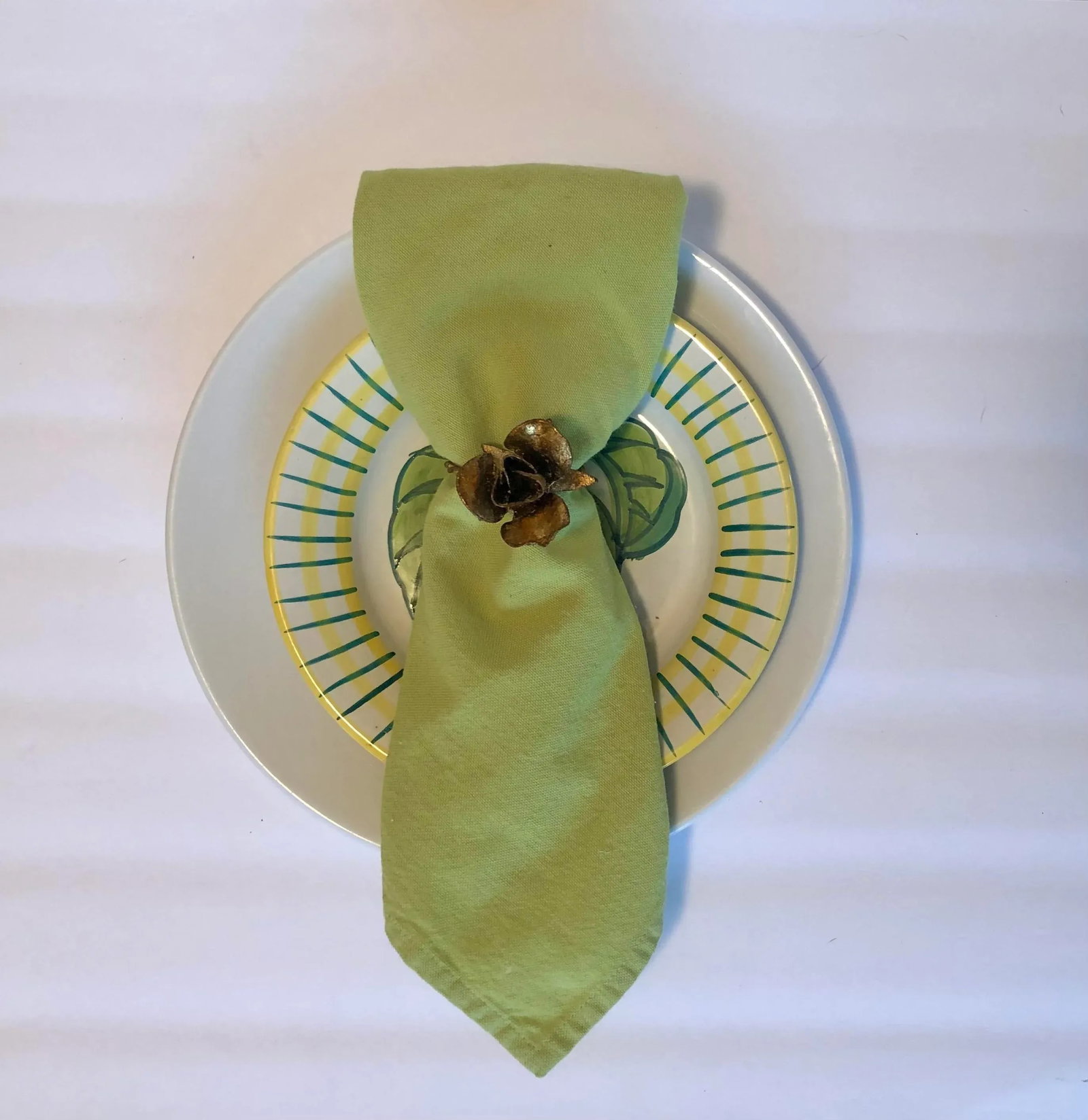 Vintage Italian Tole Rose Napkin Rings - Set of 6 - 3
