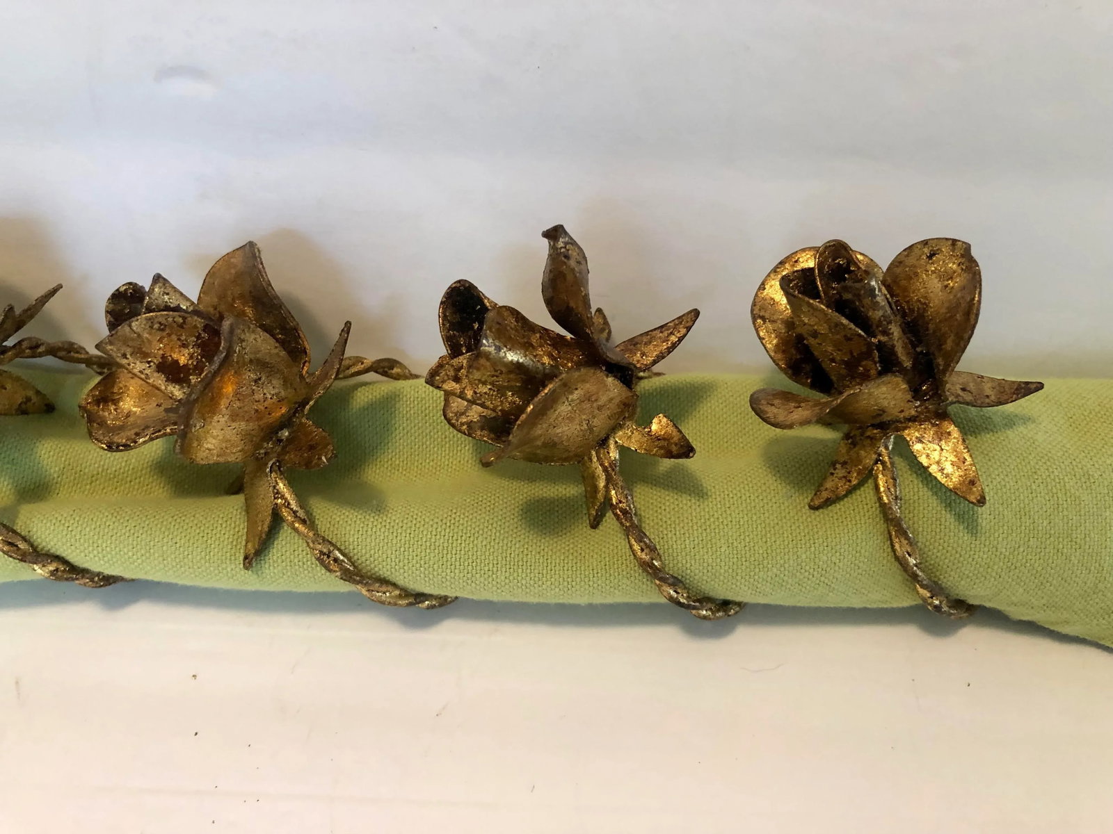Vintage Italian Tole Rose Napkin Rings - Set of 6 - 6