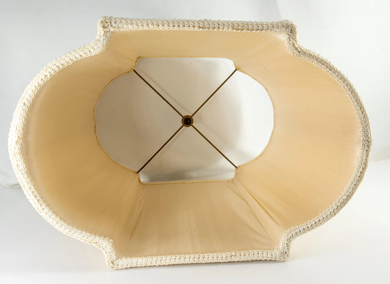 20th Century Decorative Fancy White Cream Colored Lamp Shade - 10