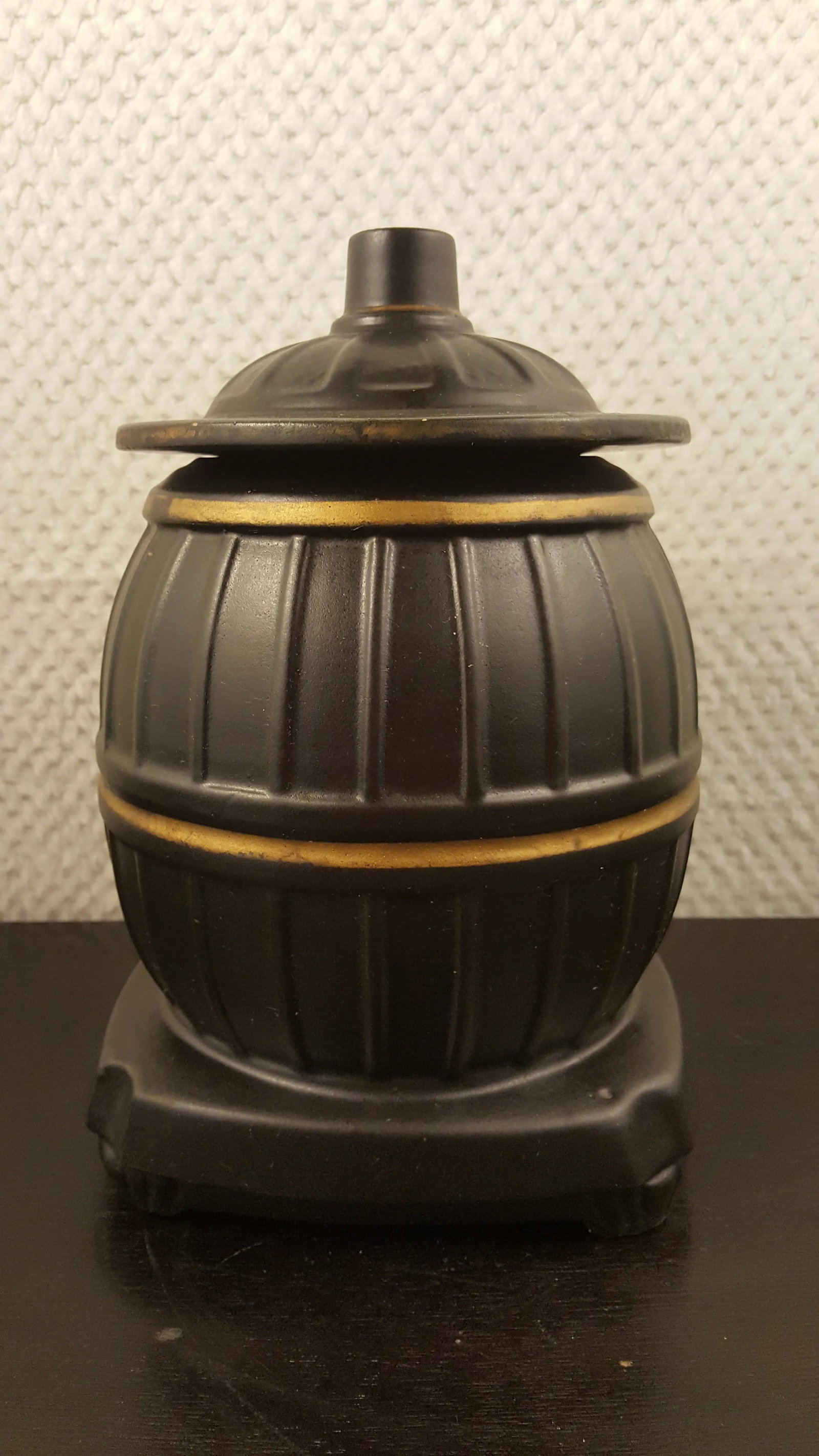 1950s McCoy Pottery Pot Belly Stove Cookie Jar - 3
