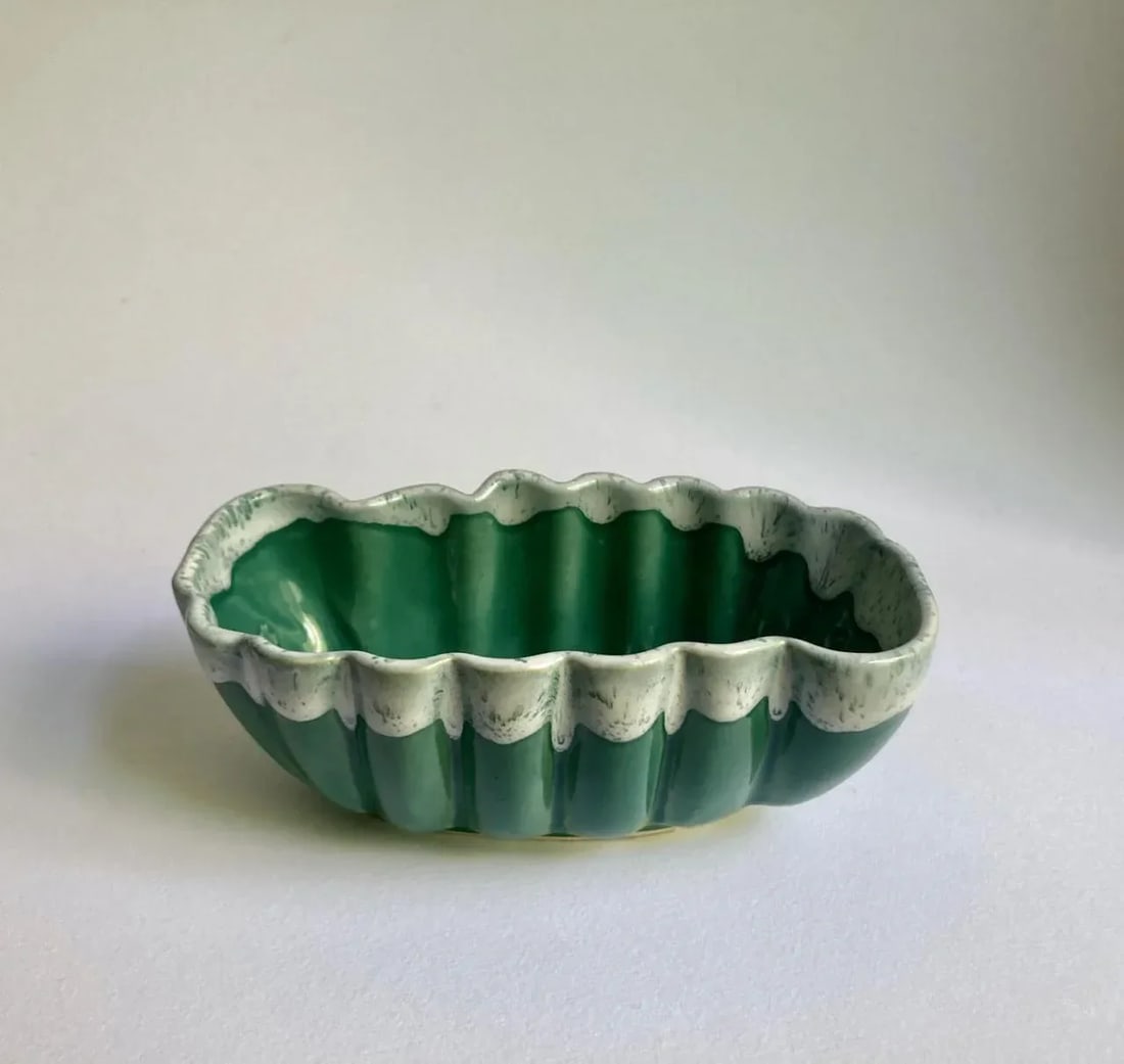 Vintage U P C O Ruffled Glazed Green & White Pottery Container - 7