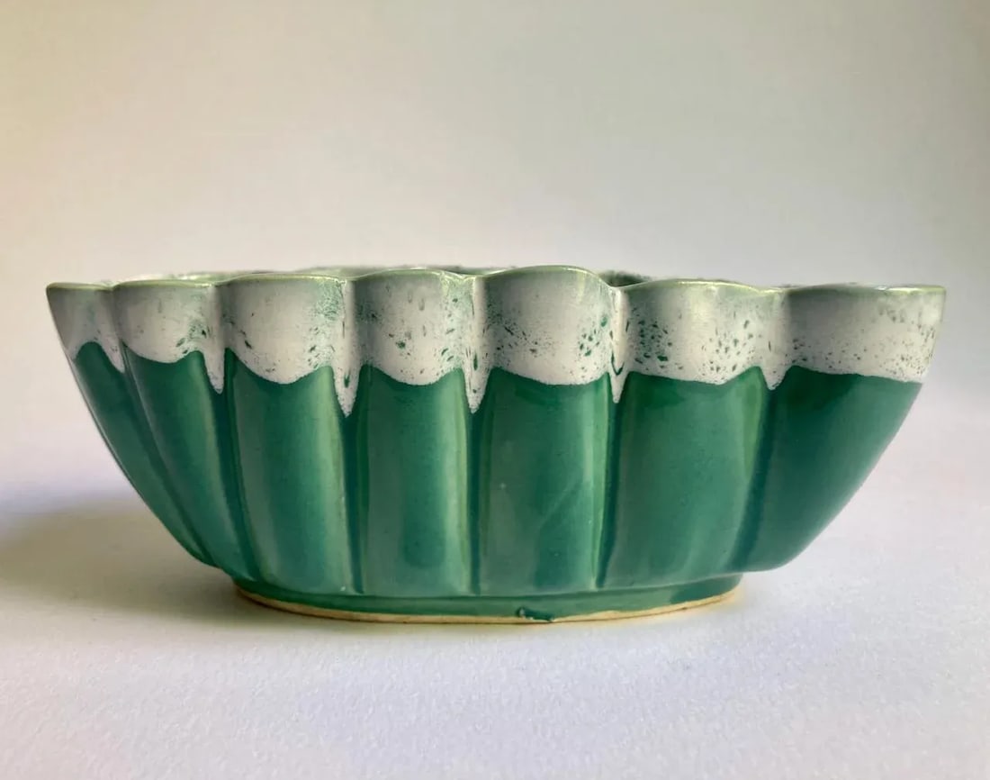 Vintage U P C O Ruffled Glazed Green & White Pottery Container - 8