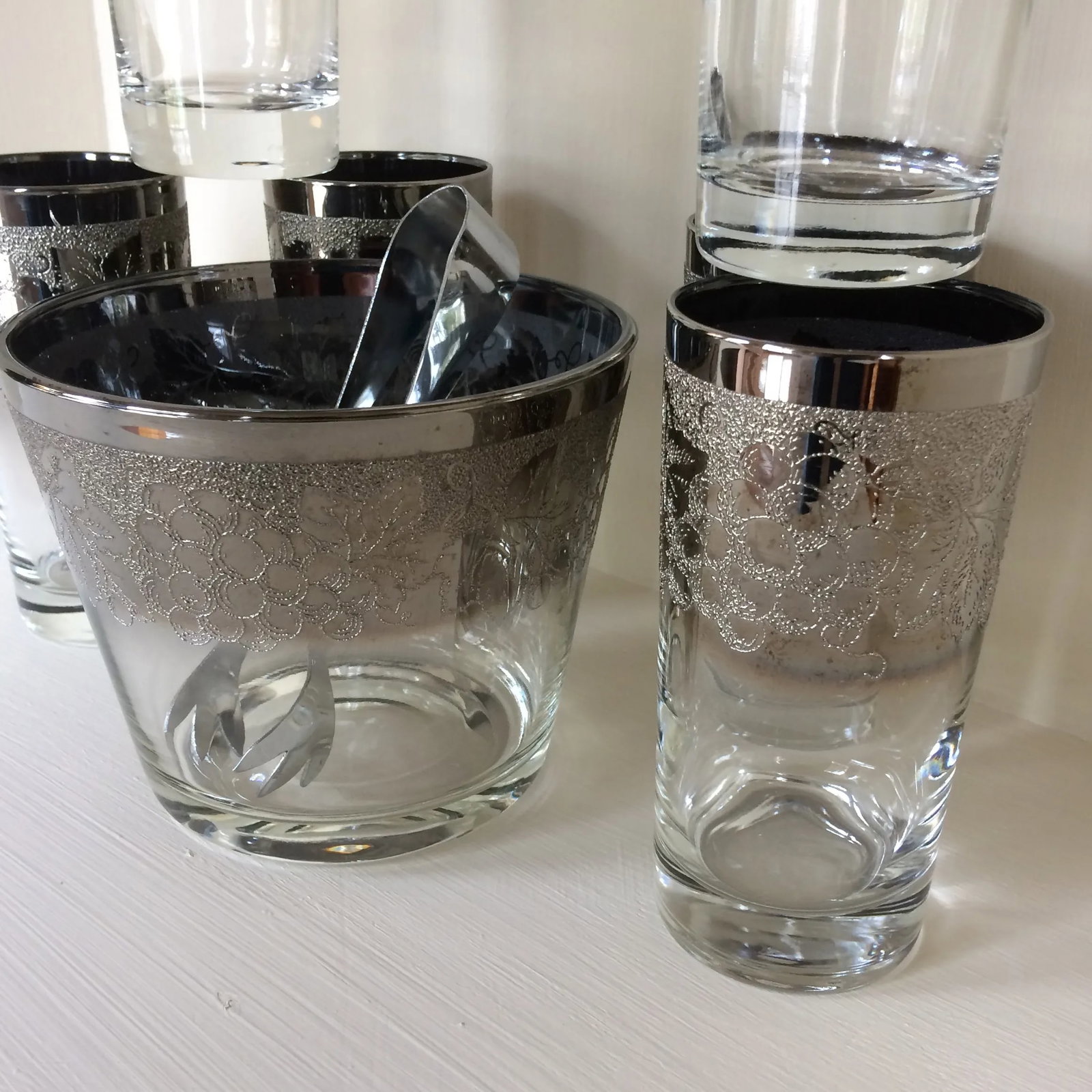 Dorothy Thorpe Style Grape Pattern Silver Fade Ice Bucket WithTongs and Six 12 Oz. Tumblers - Set of - 11