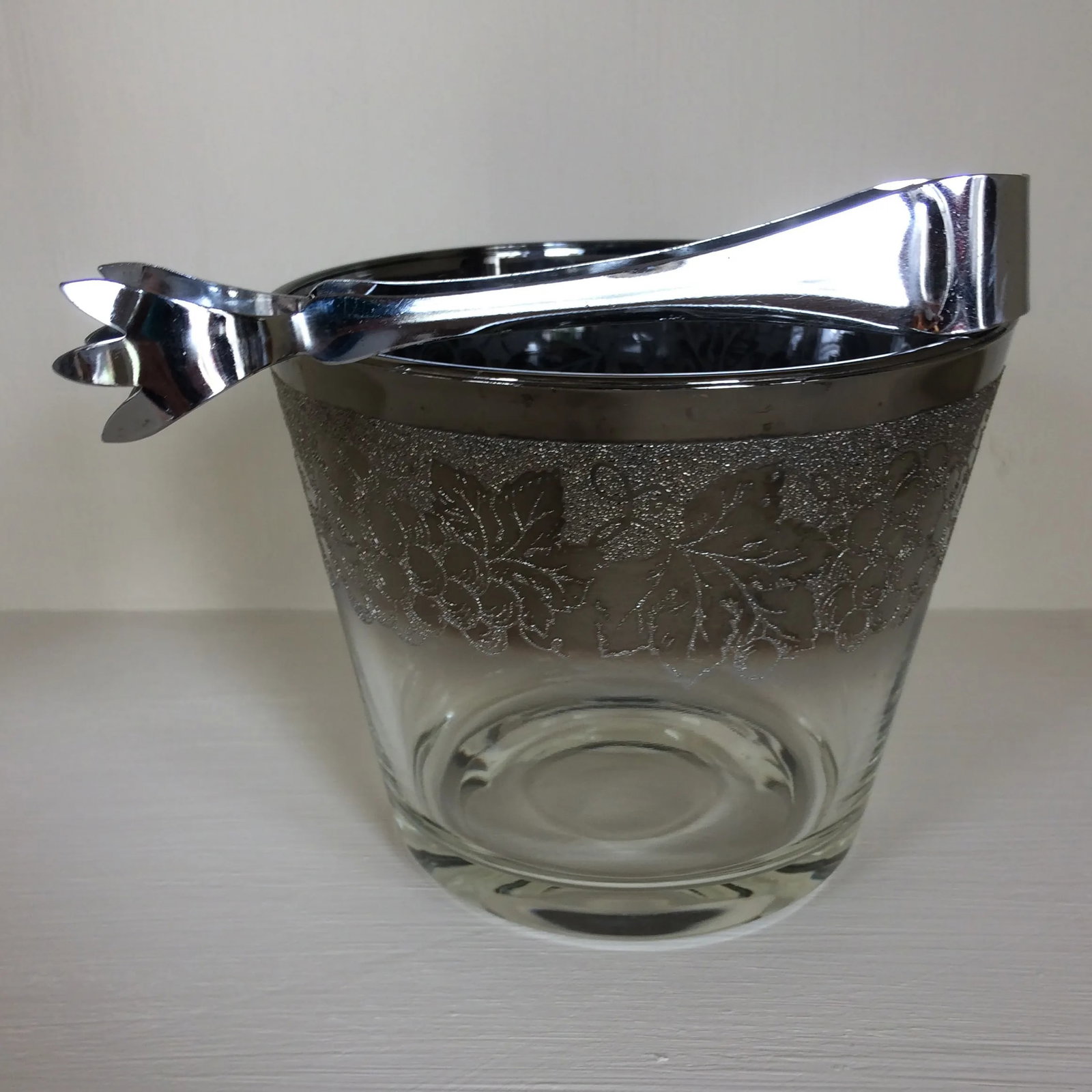 Dorothy Thorpe Style Grape Pattern Silver Fade Ice Bucket WithTongs and Six 12 Oz. Tumblers - Set of - 2