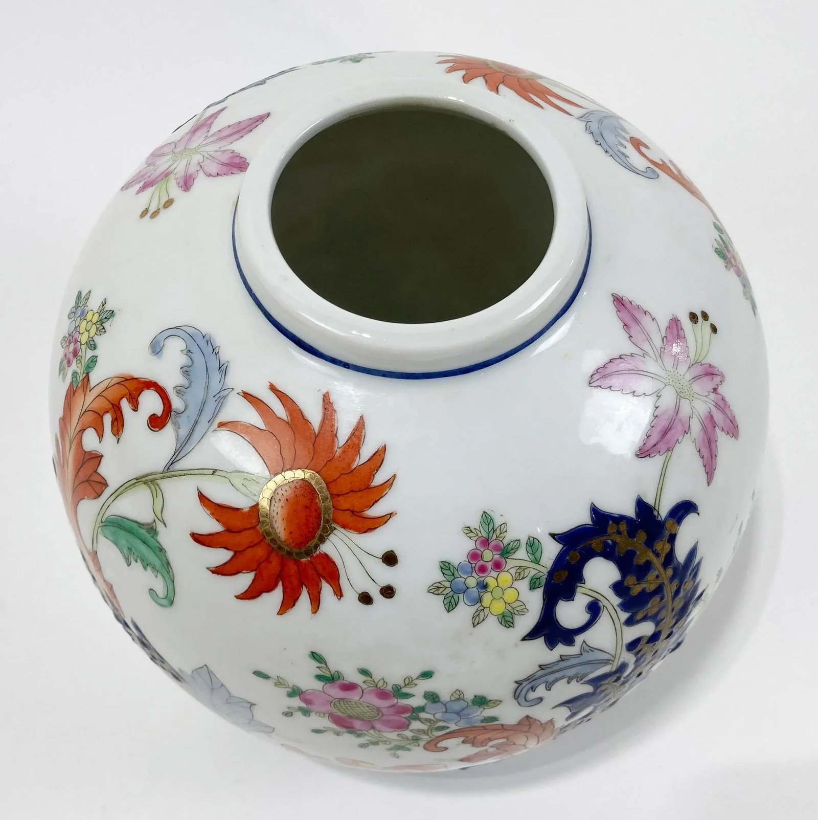 Vintage Lidded Ceramic Ginger Jar - 9